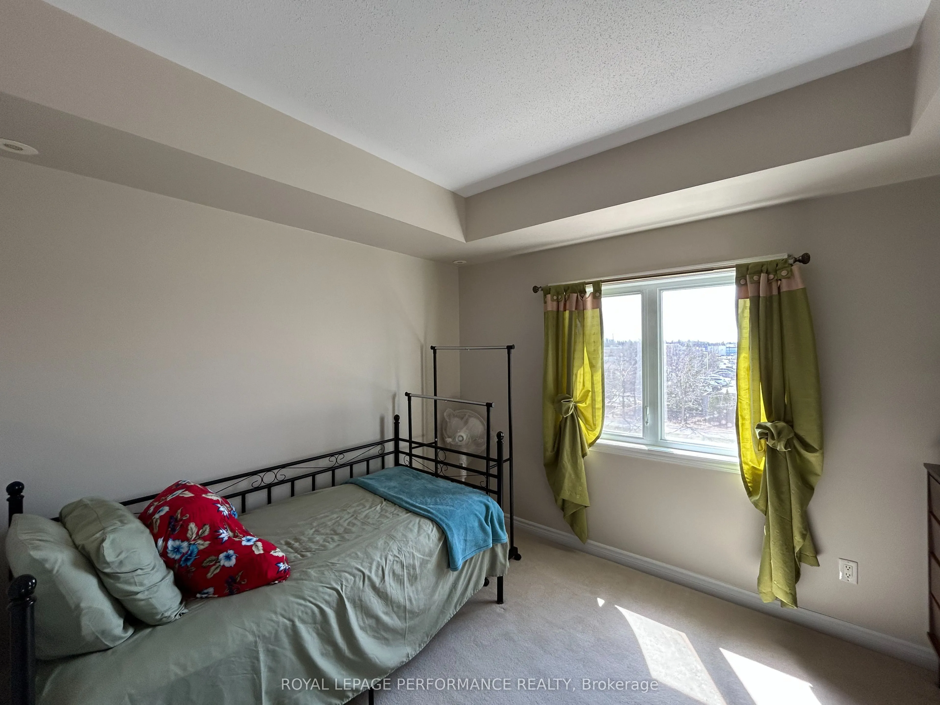 1101 Stittsville Main Street E, #L