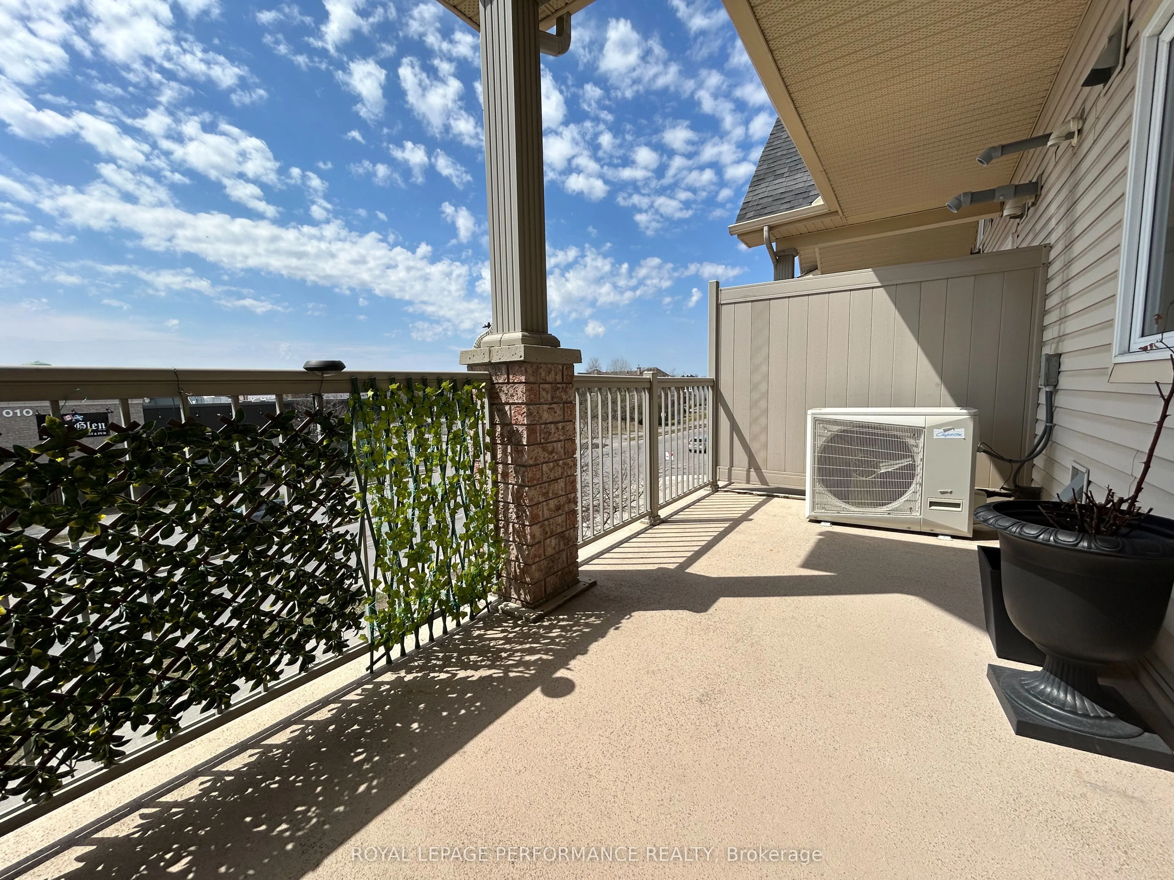 1101 Stittsville Main Street E, #L