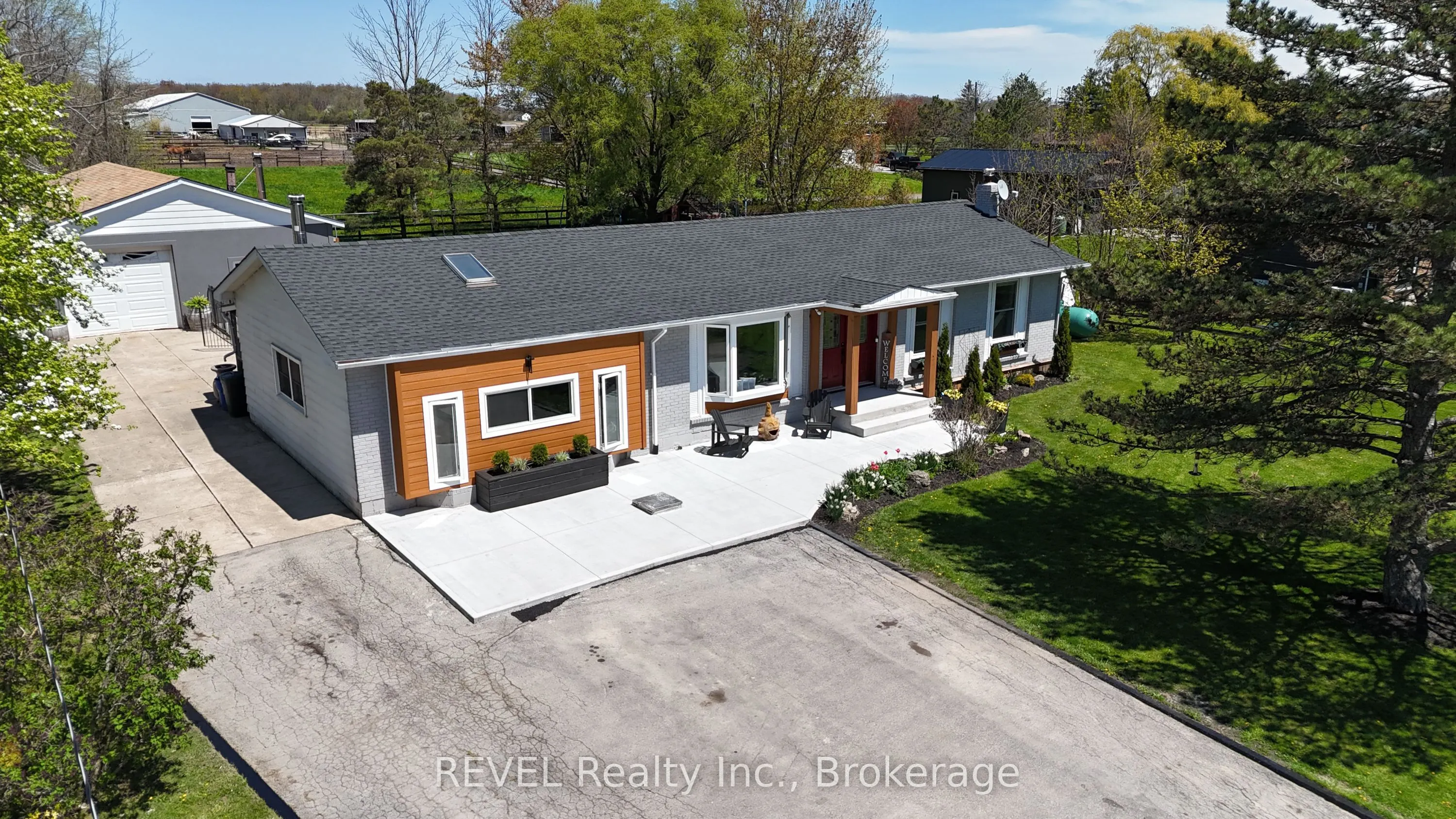 350 Kemp Road W