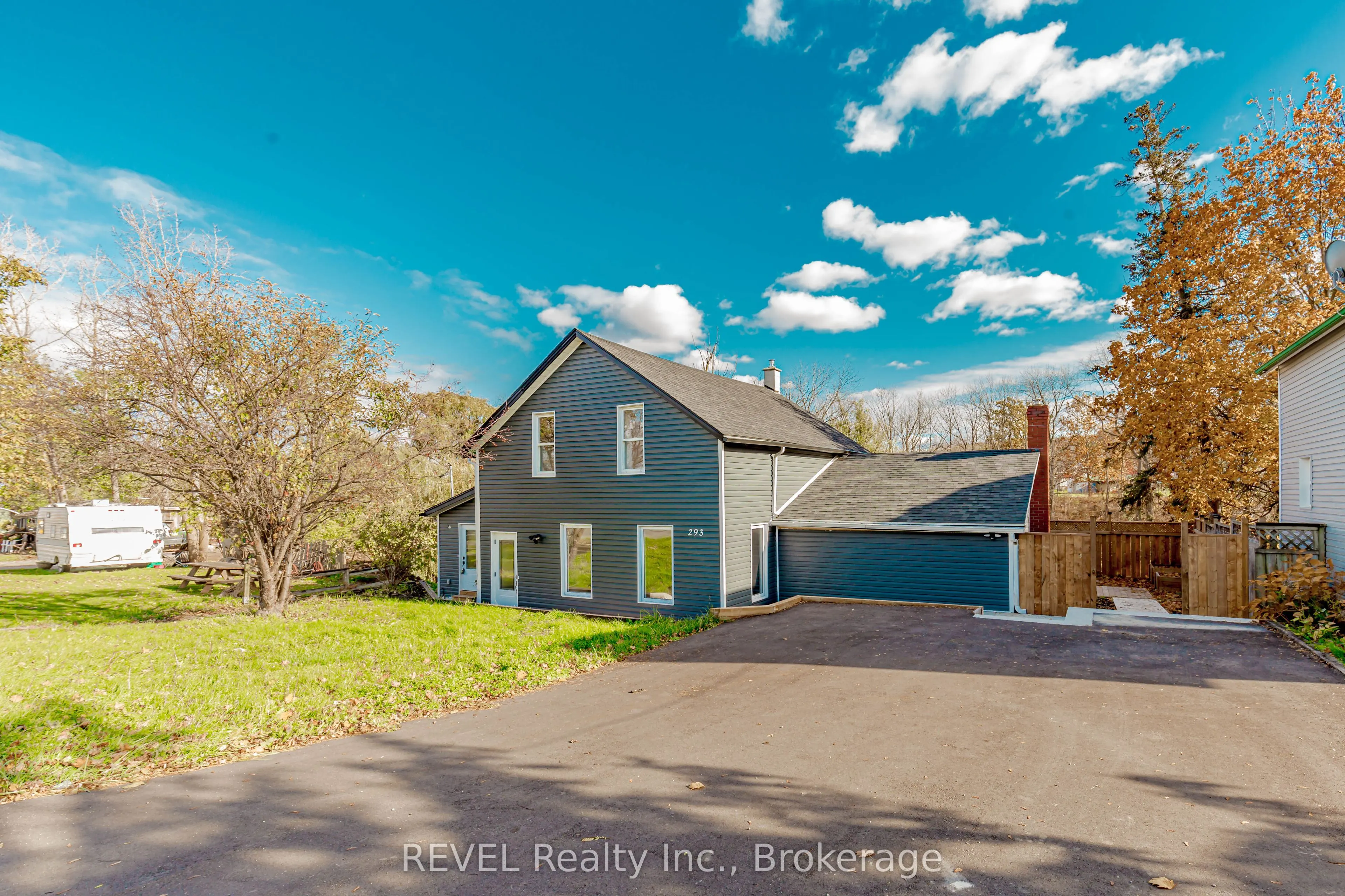 293 FOUR MILE CREEK Road