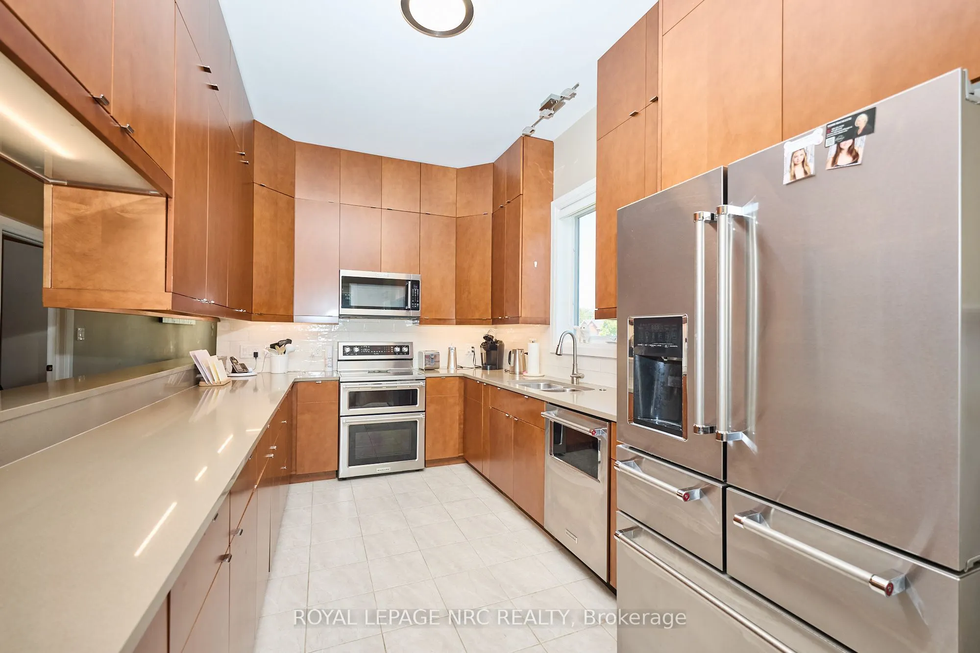 19 Francesco Crescent