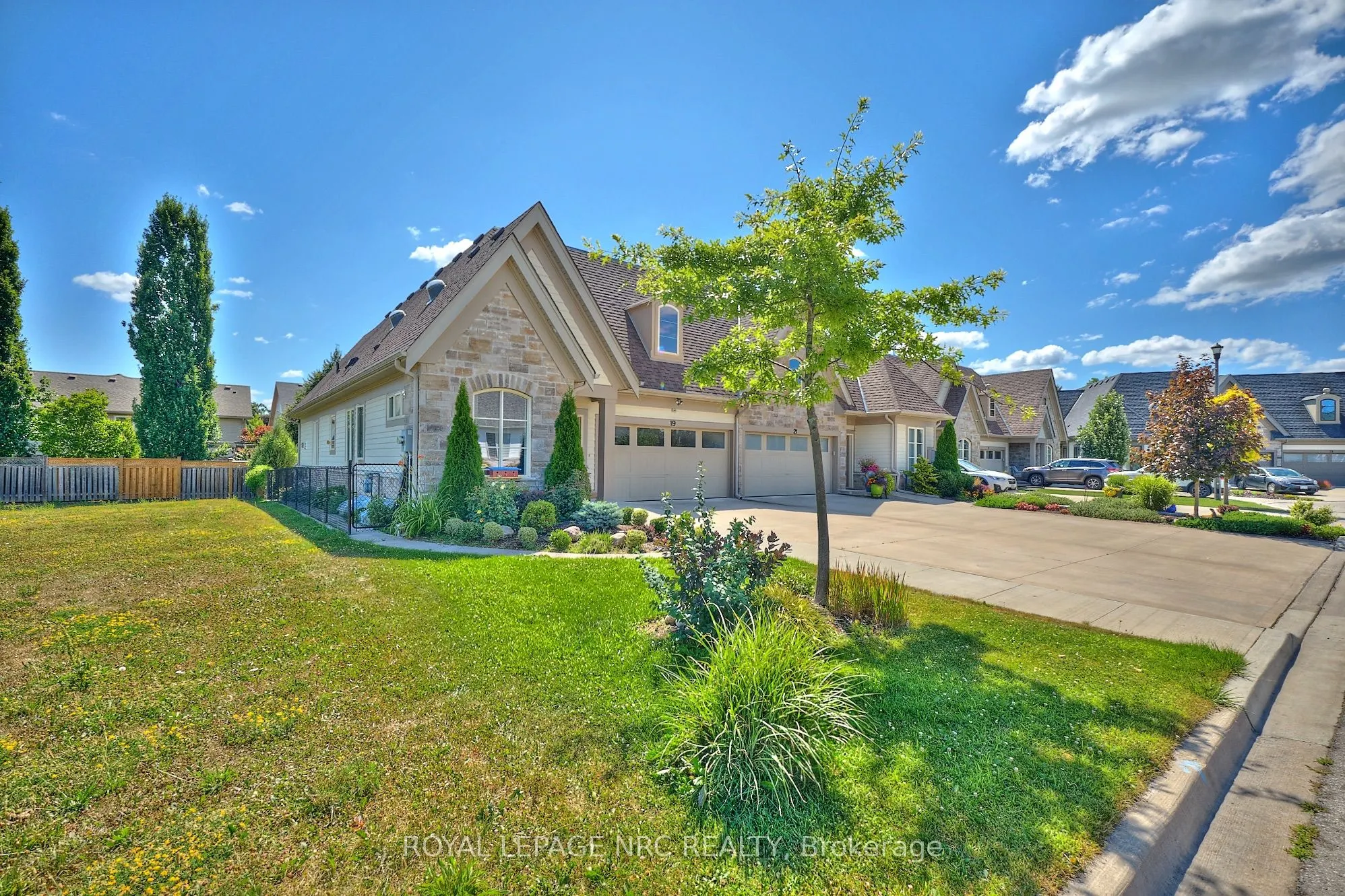 19 Francesco Crescent