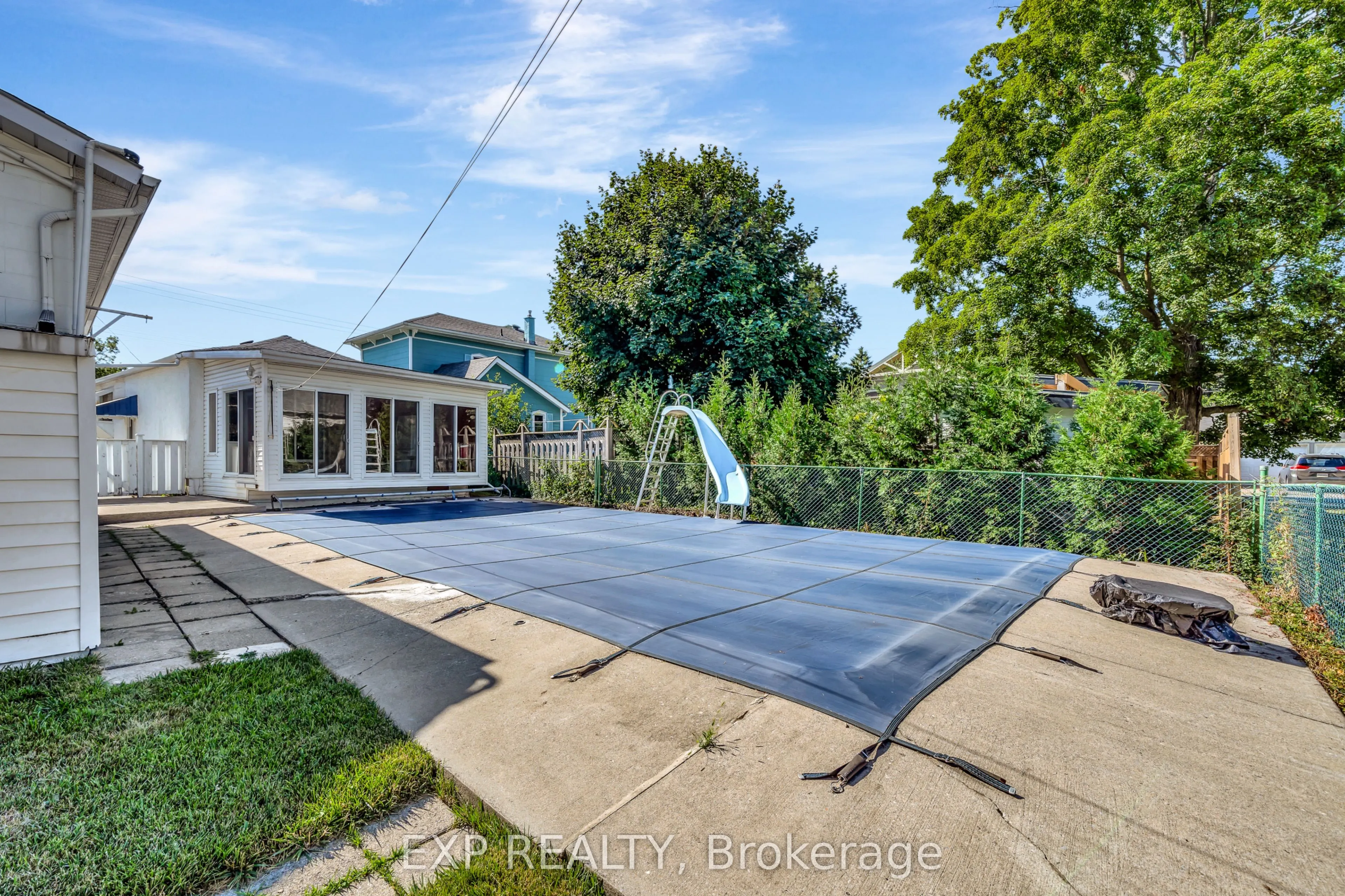 361 Picton Main Street