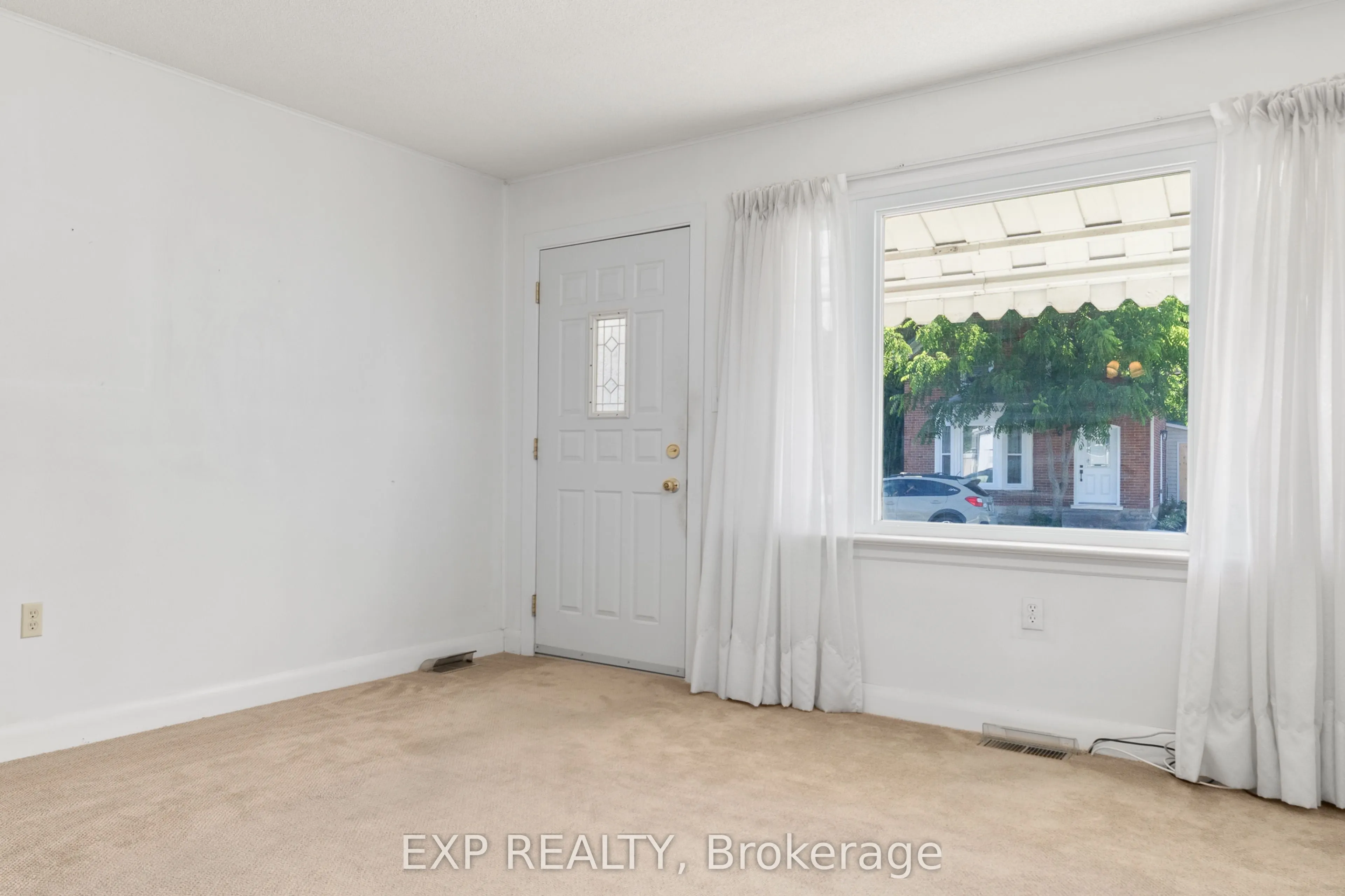 361 Picton Main Street
