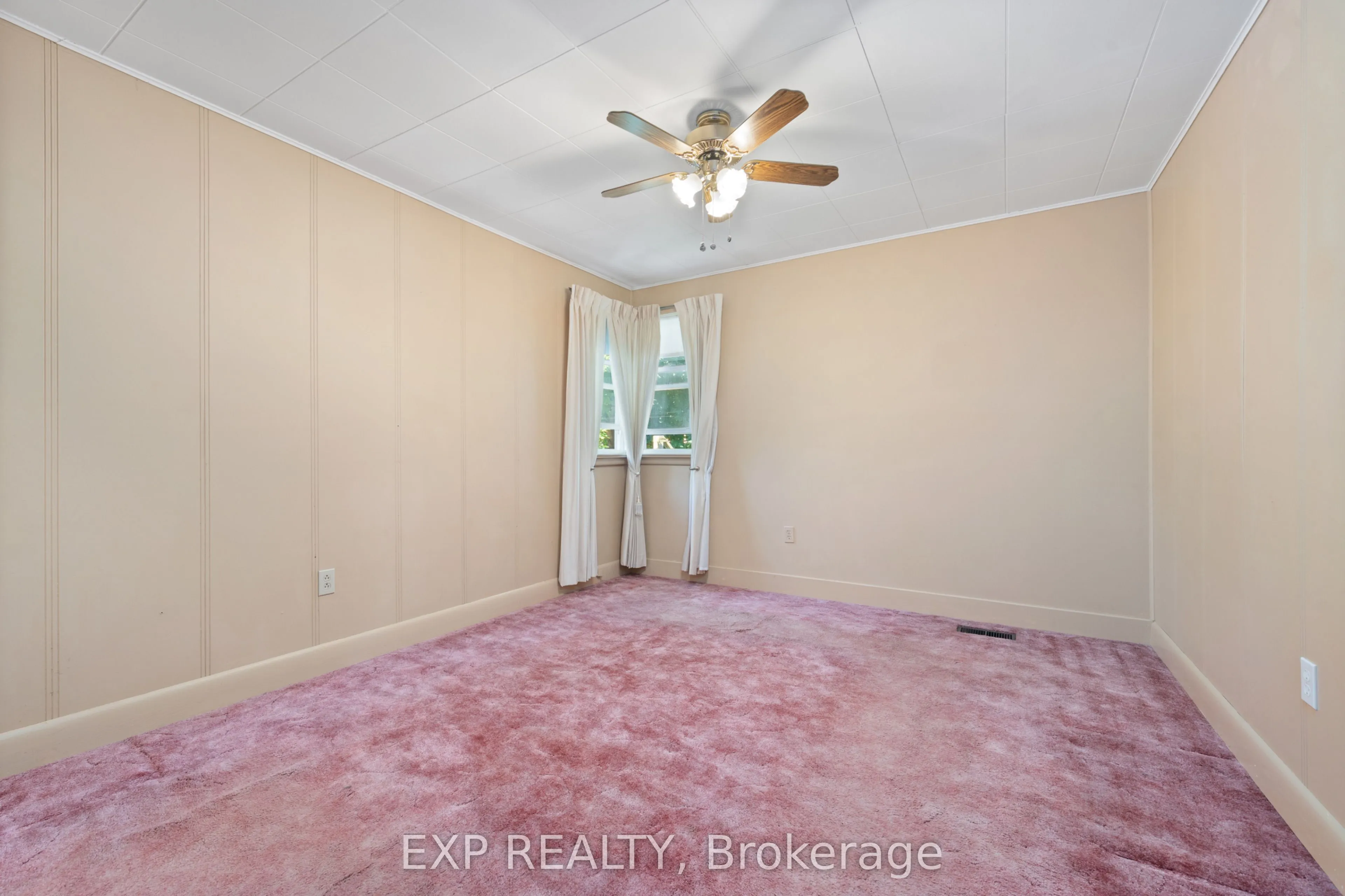 361 Picton Main Street