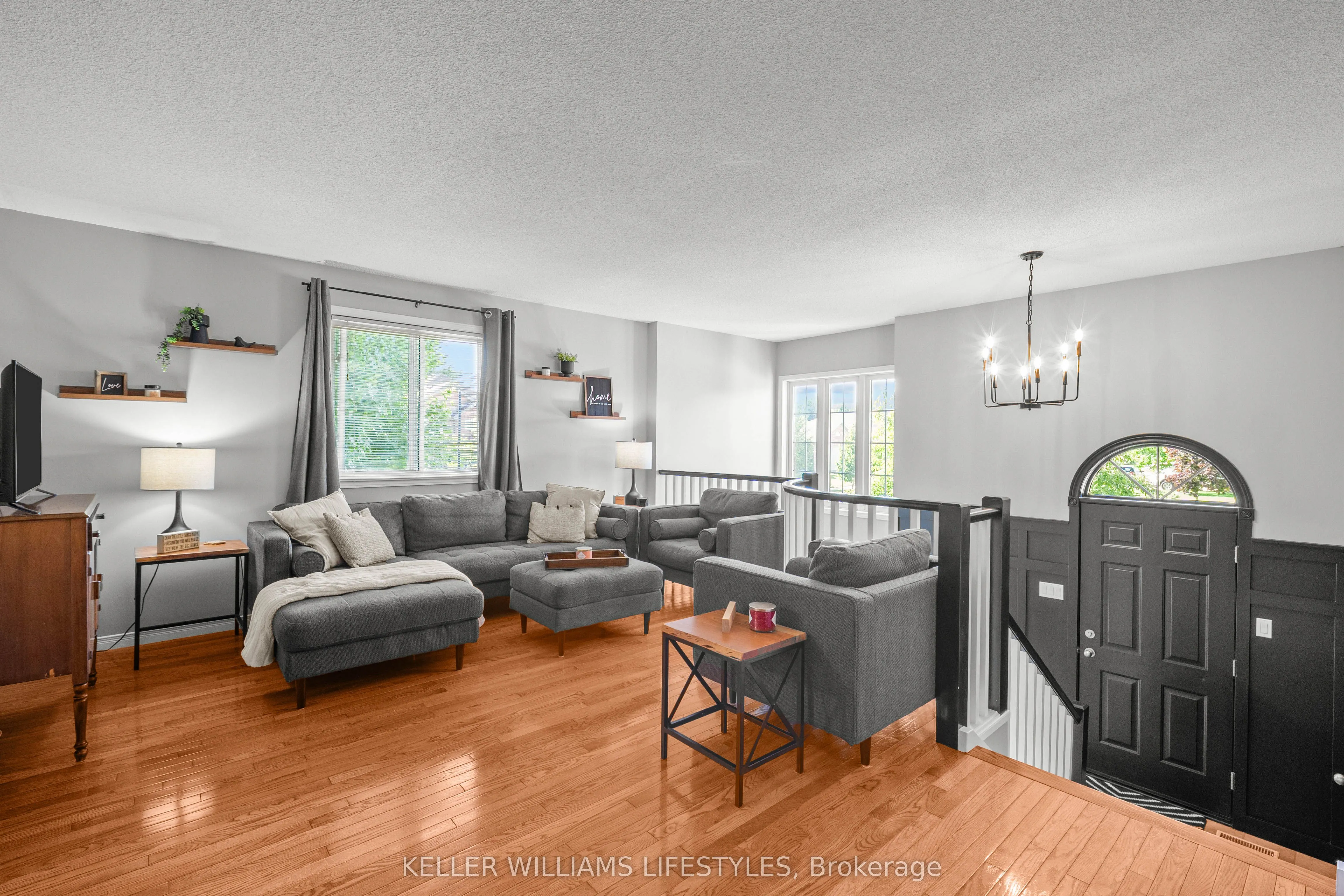 598 Harris Circle