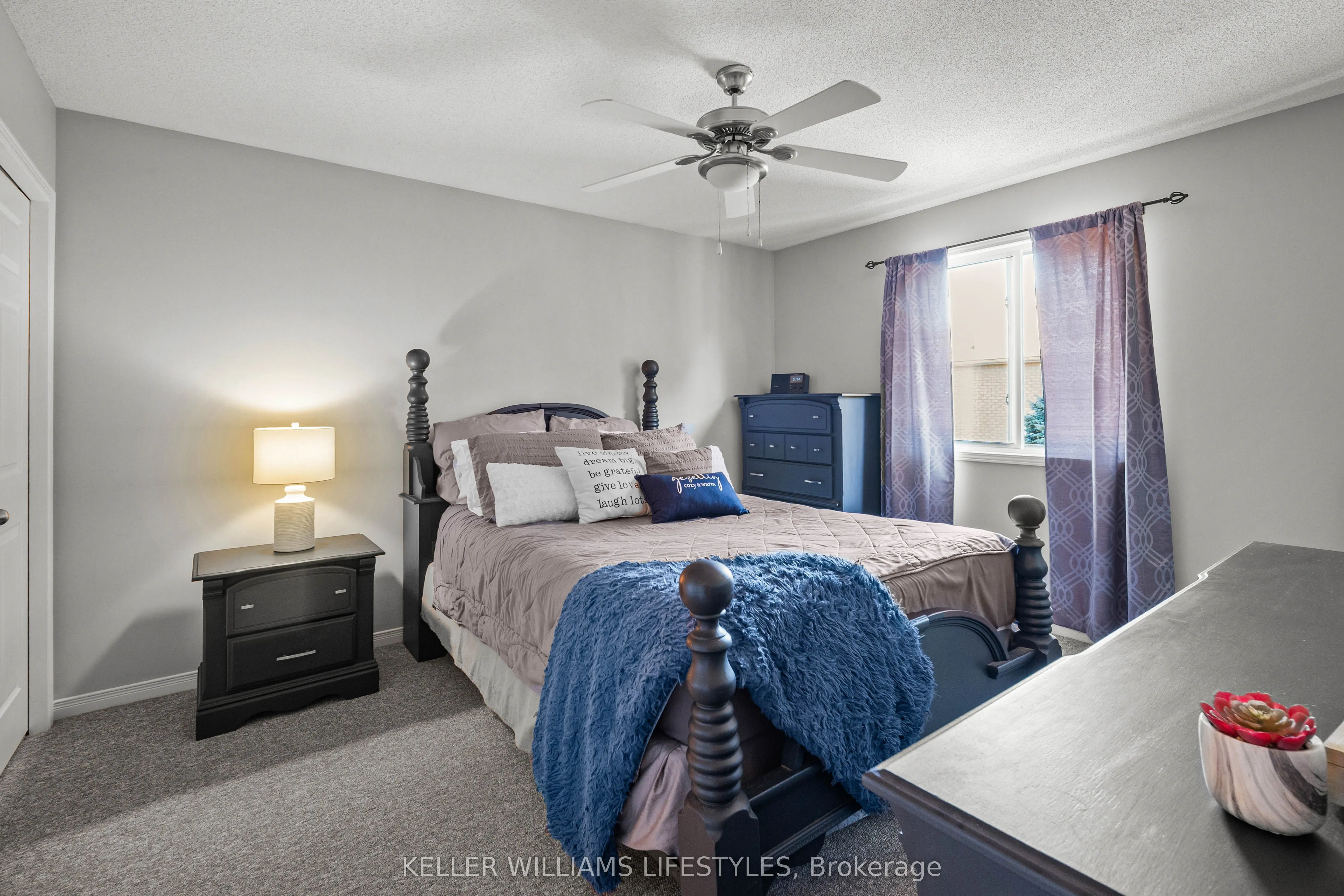598 Harris Circle