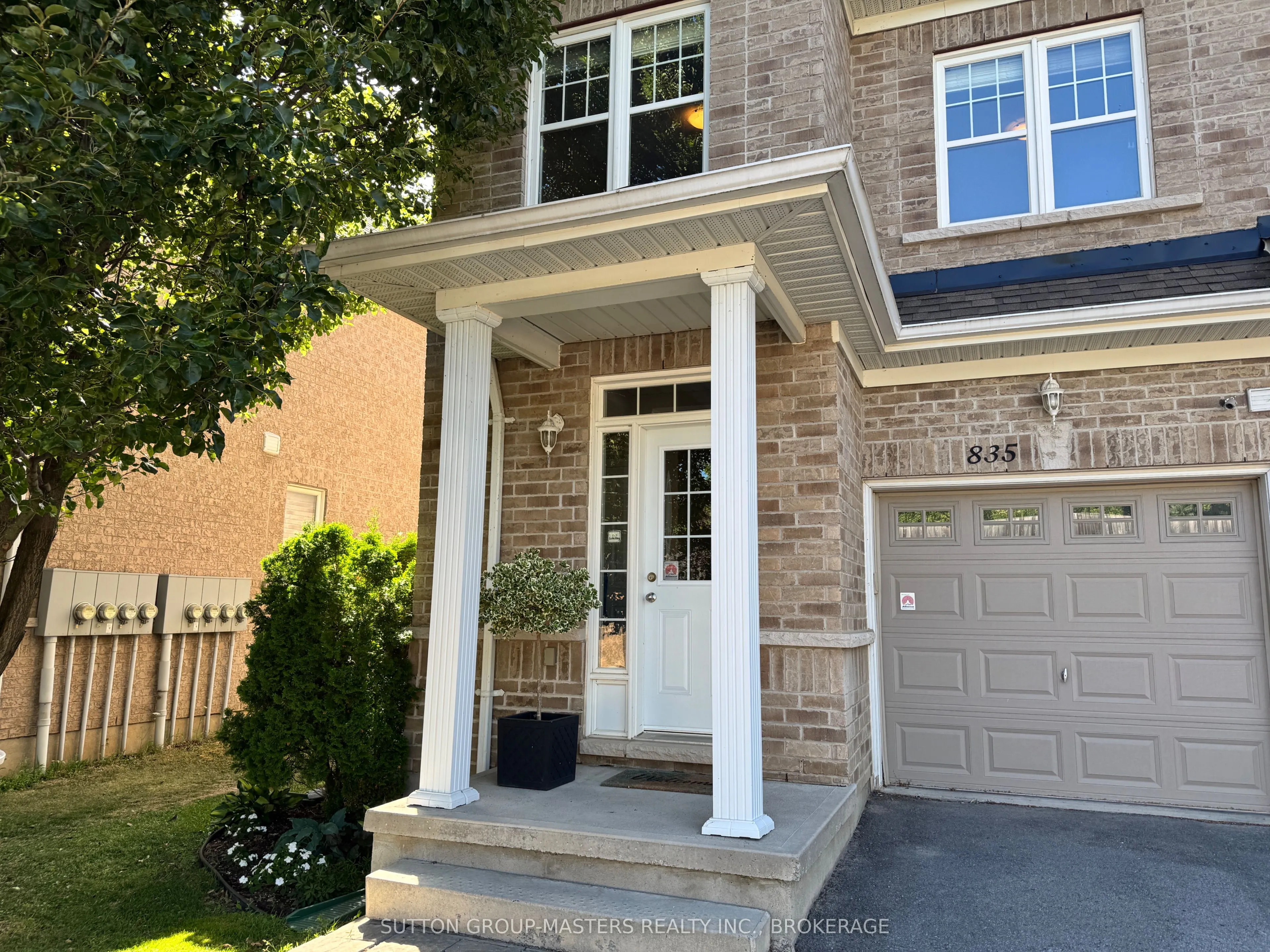 835 Newmarket Lane