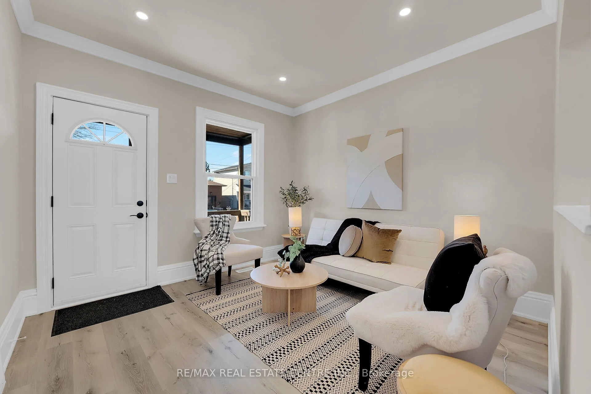 70 Robins Avenue