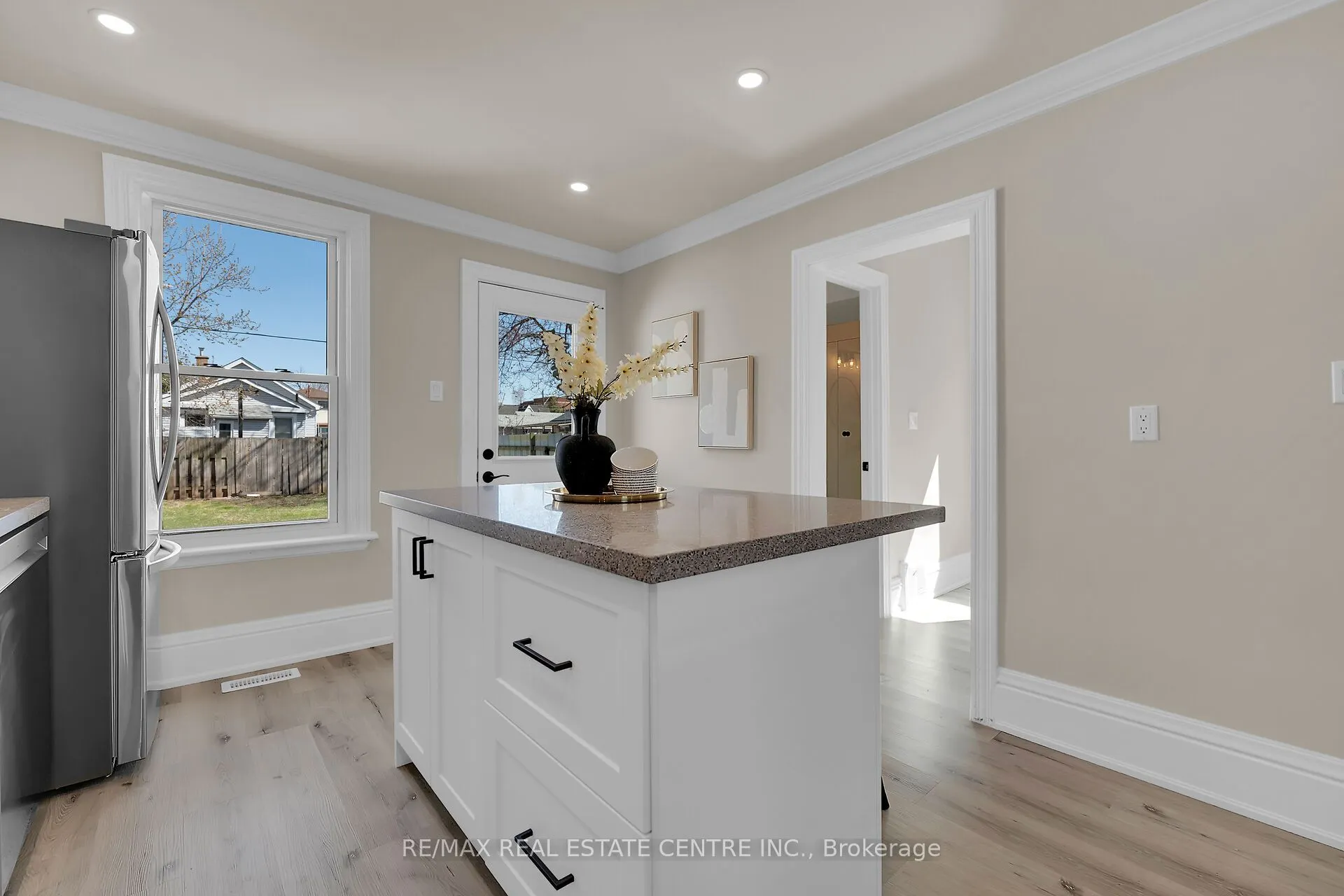 70 Robins Avenue