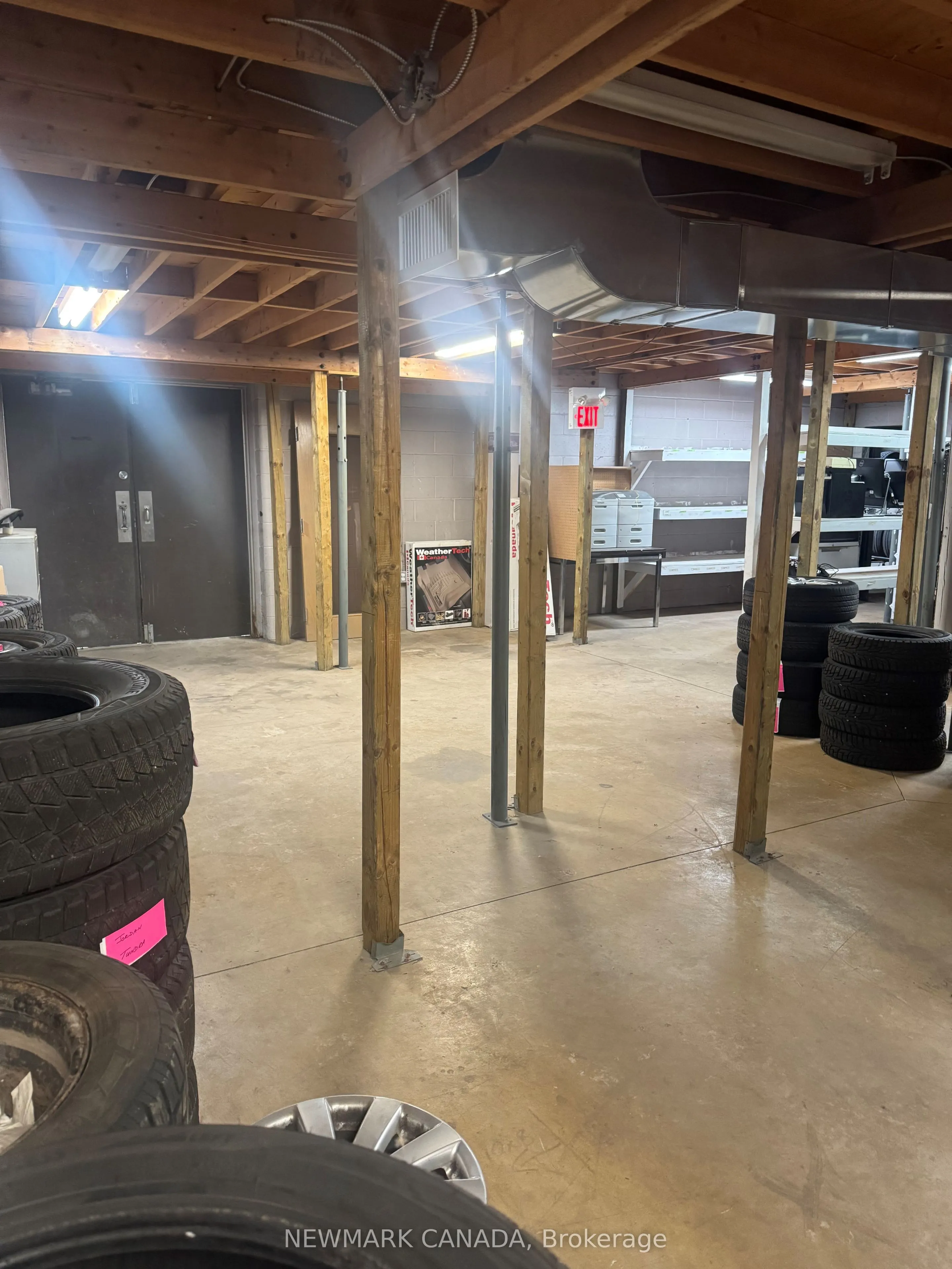227 Highway 20 E