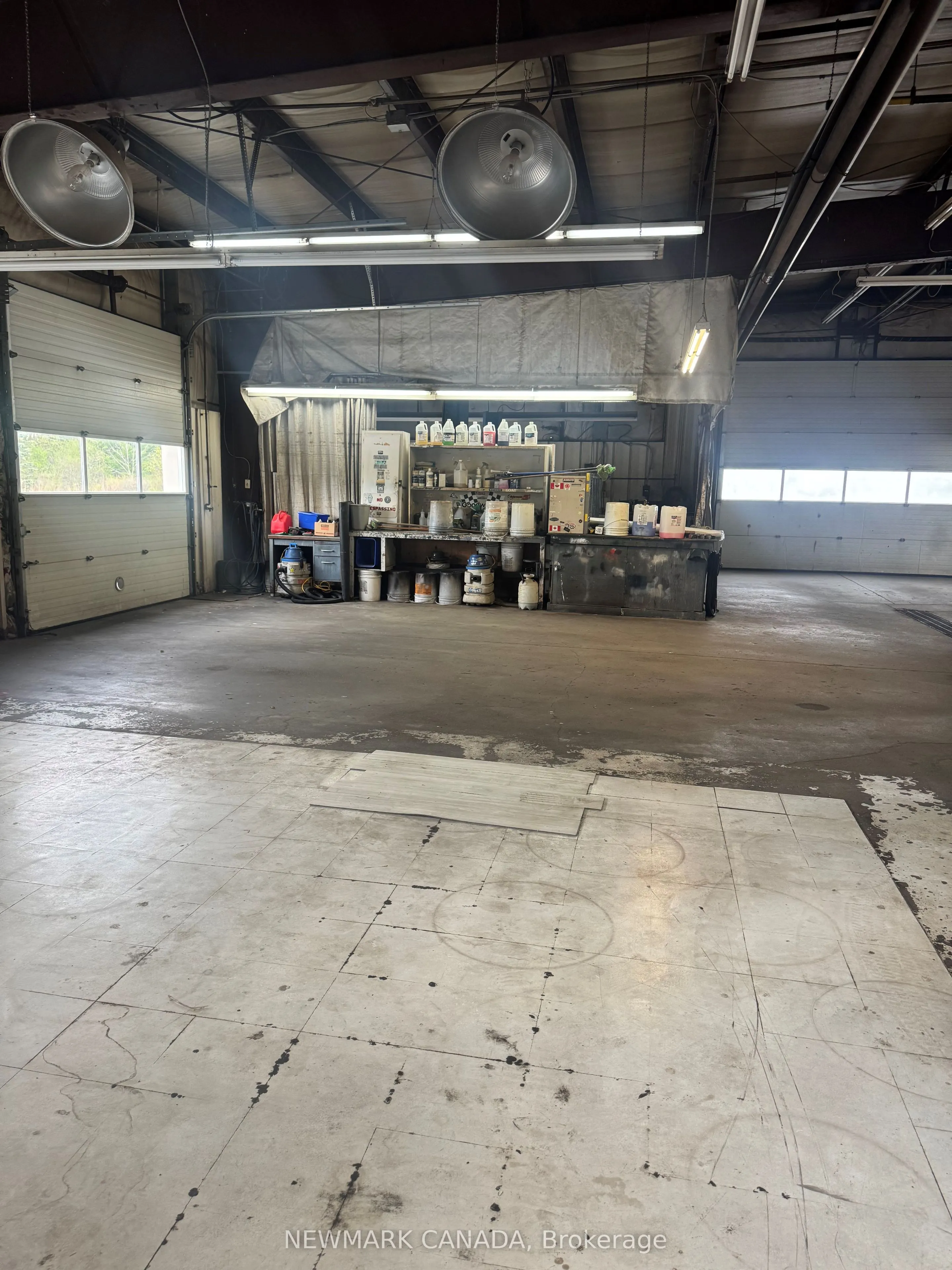 227 Highway 20 E