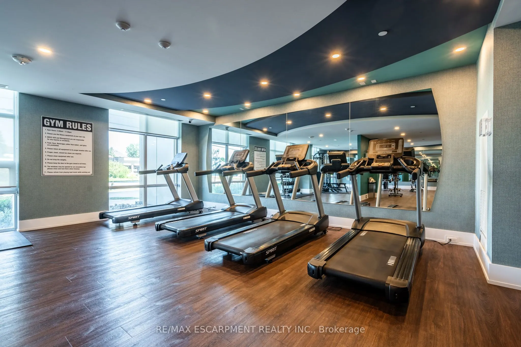 450 Dundas Street E, #1111