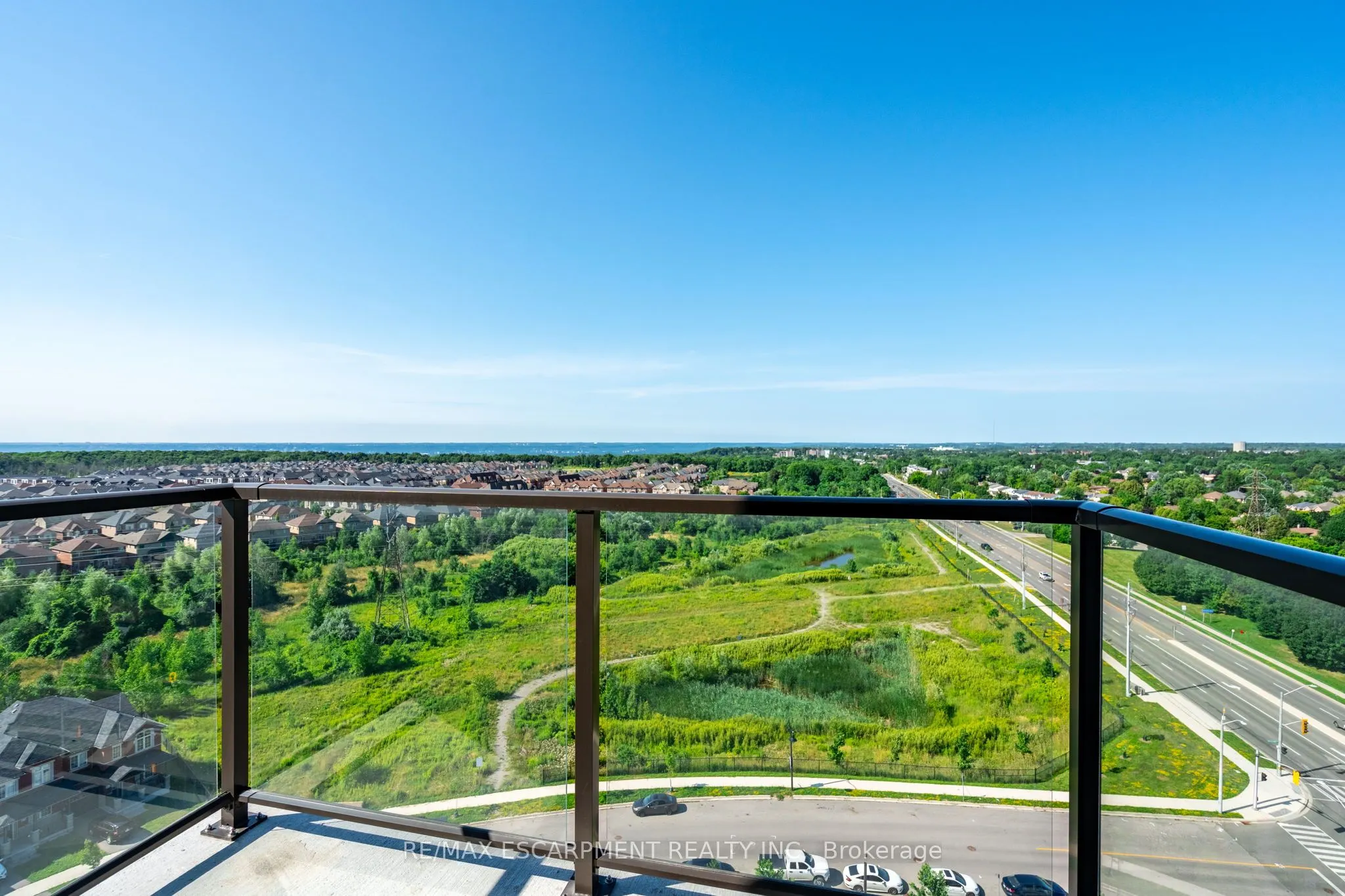 450 Dundas Street E, #1111