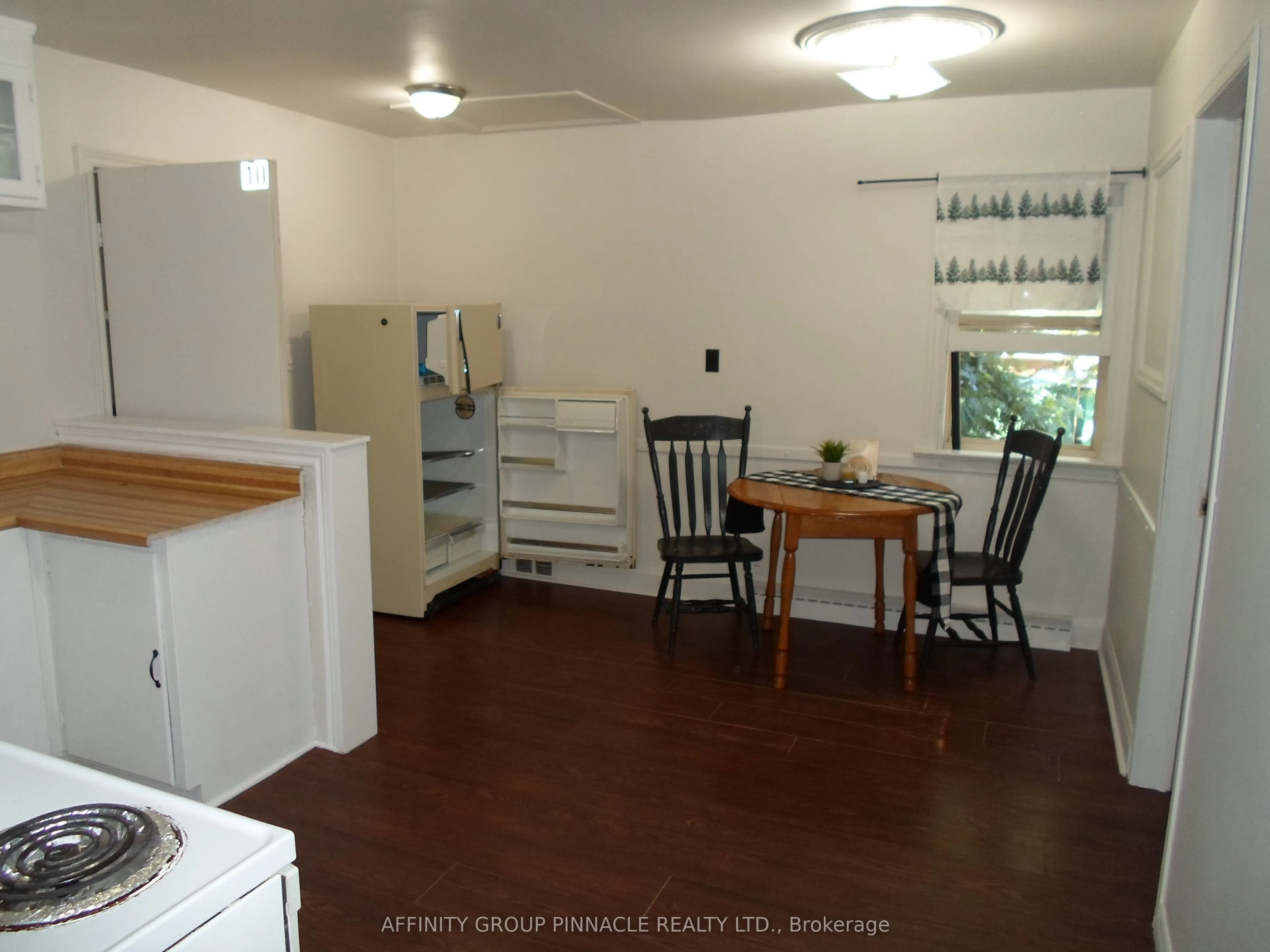 103 Durham Street W