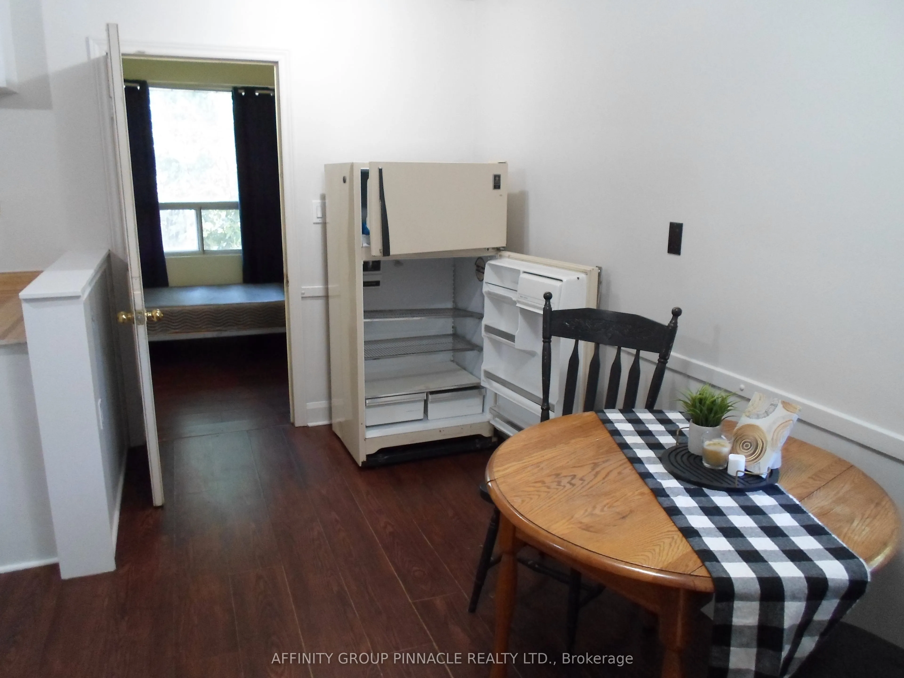103 Durham Street W