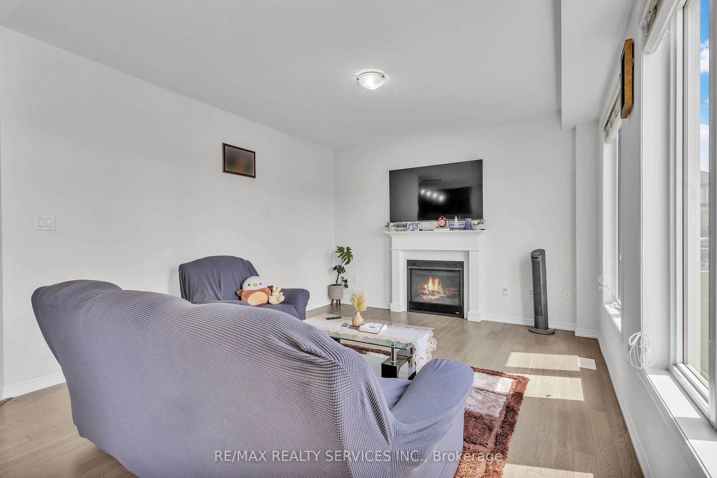 163 Munro Circle