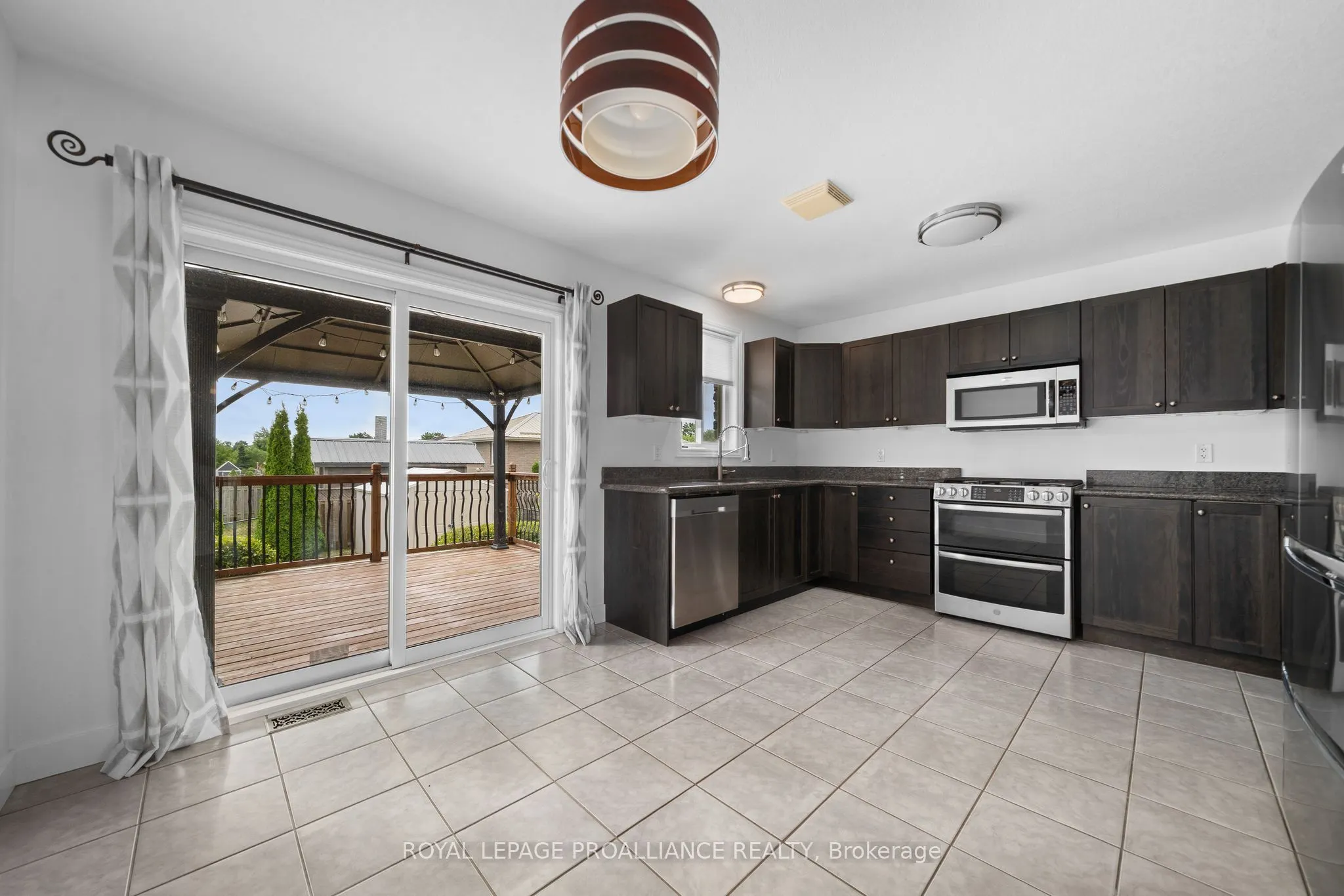 41 Ridgeview Lane