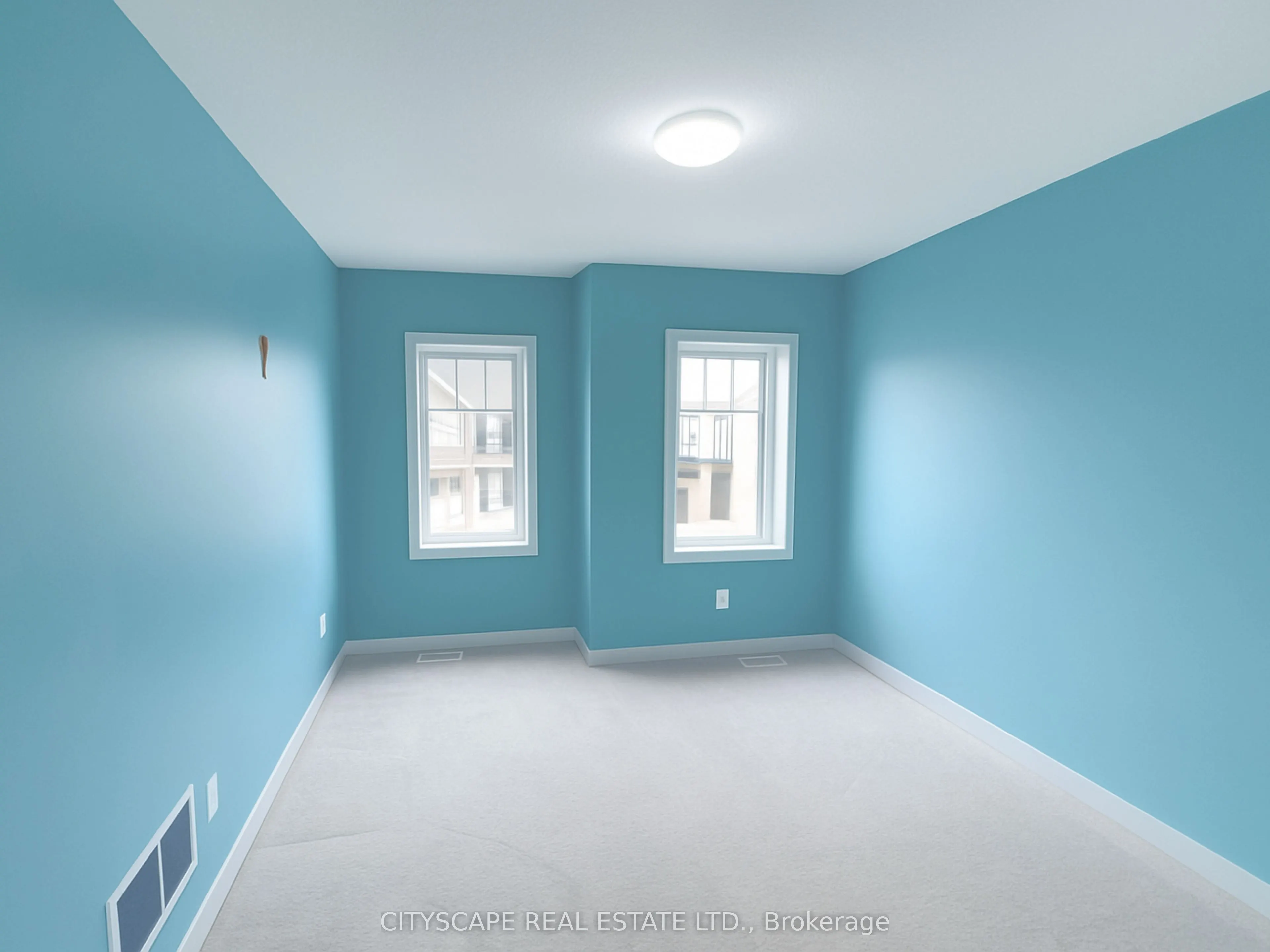 33 Basswood Crescent