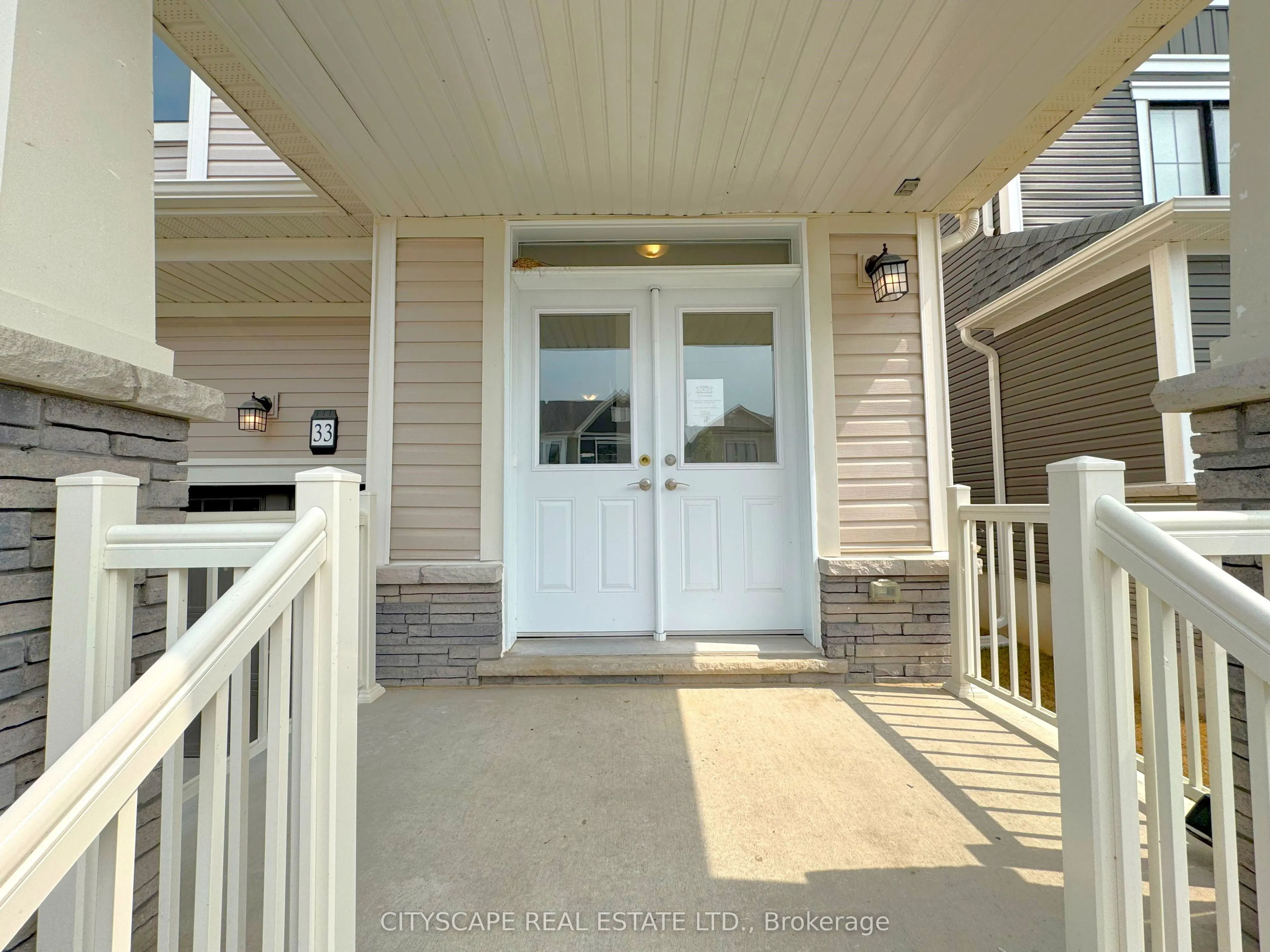 33 Basswood Crescent