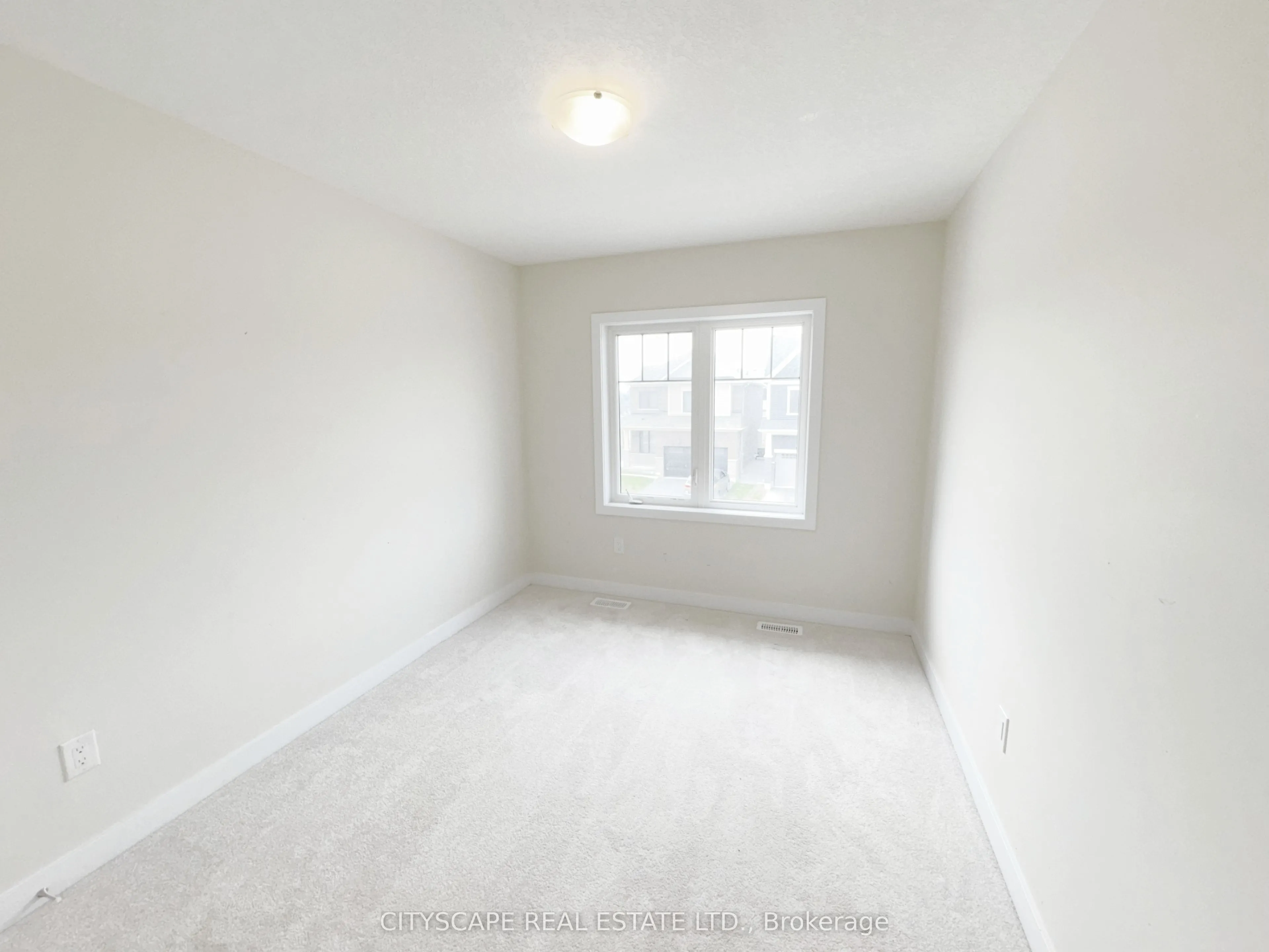 33 Basswood Crescent