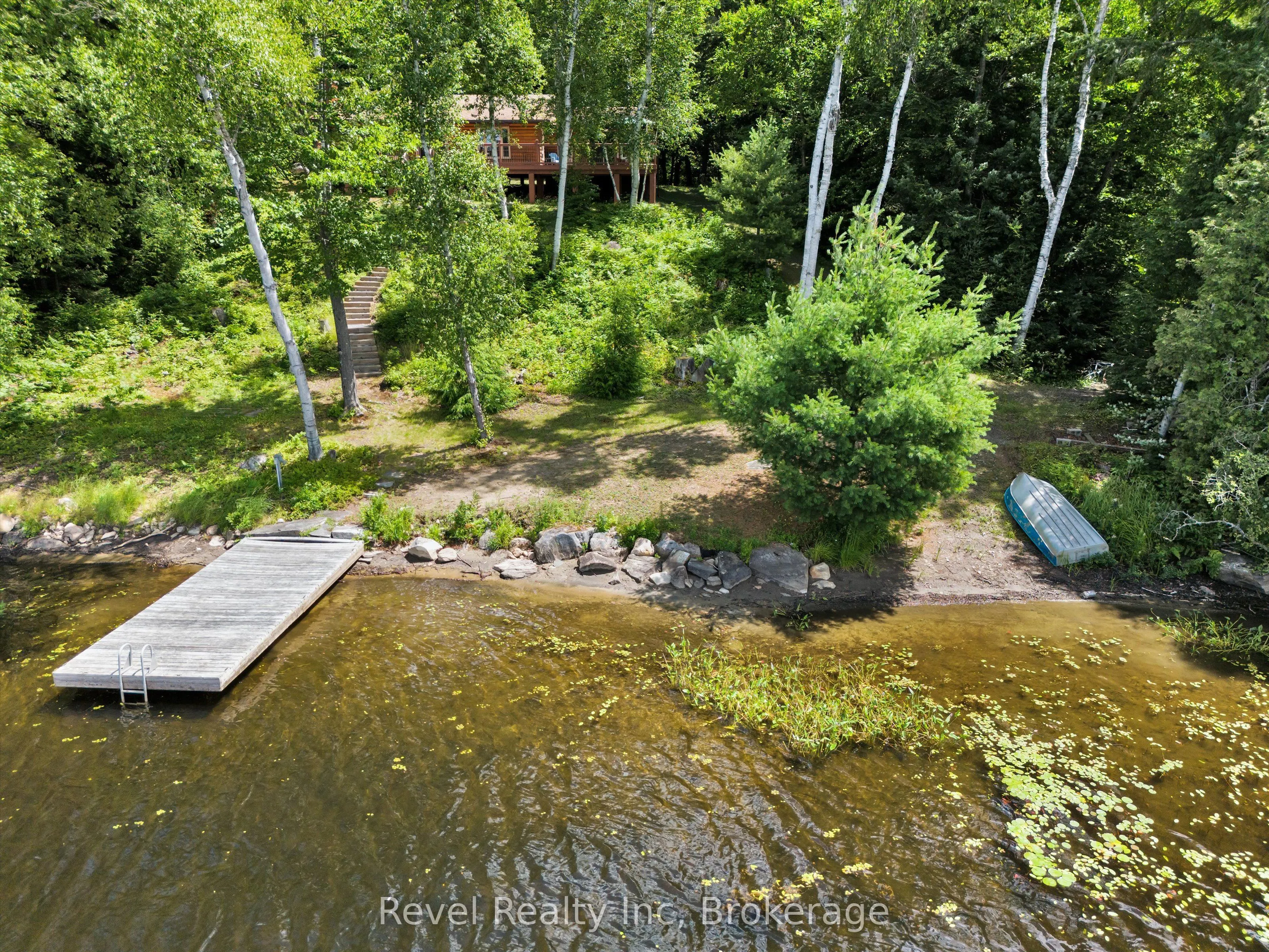 1022 Bird Lake Crescent
