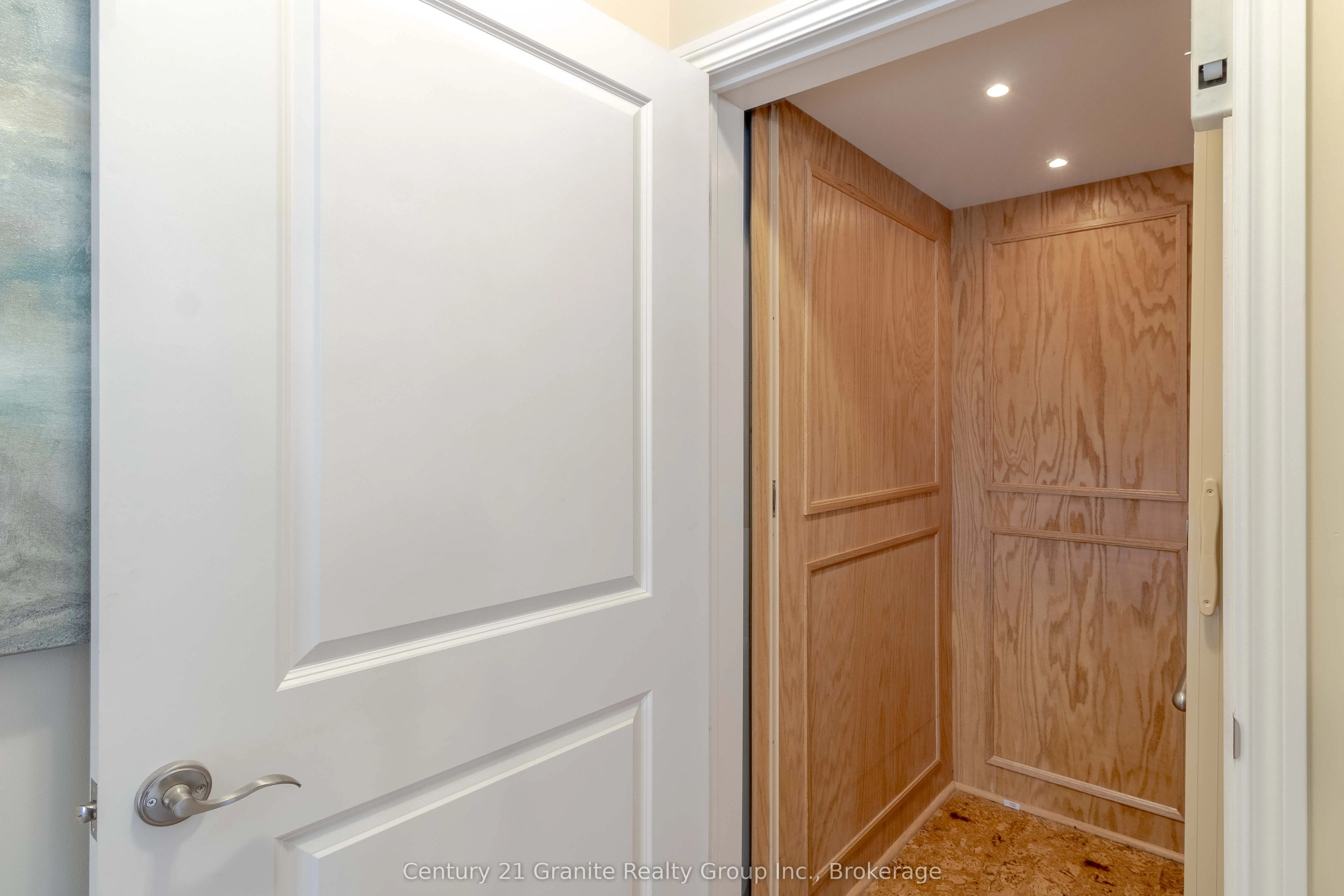 44 Webb Circle, #8