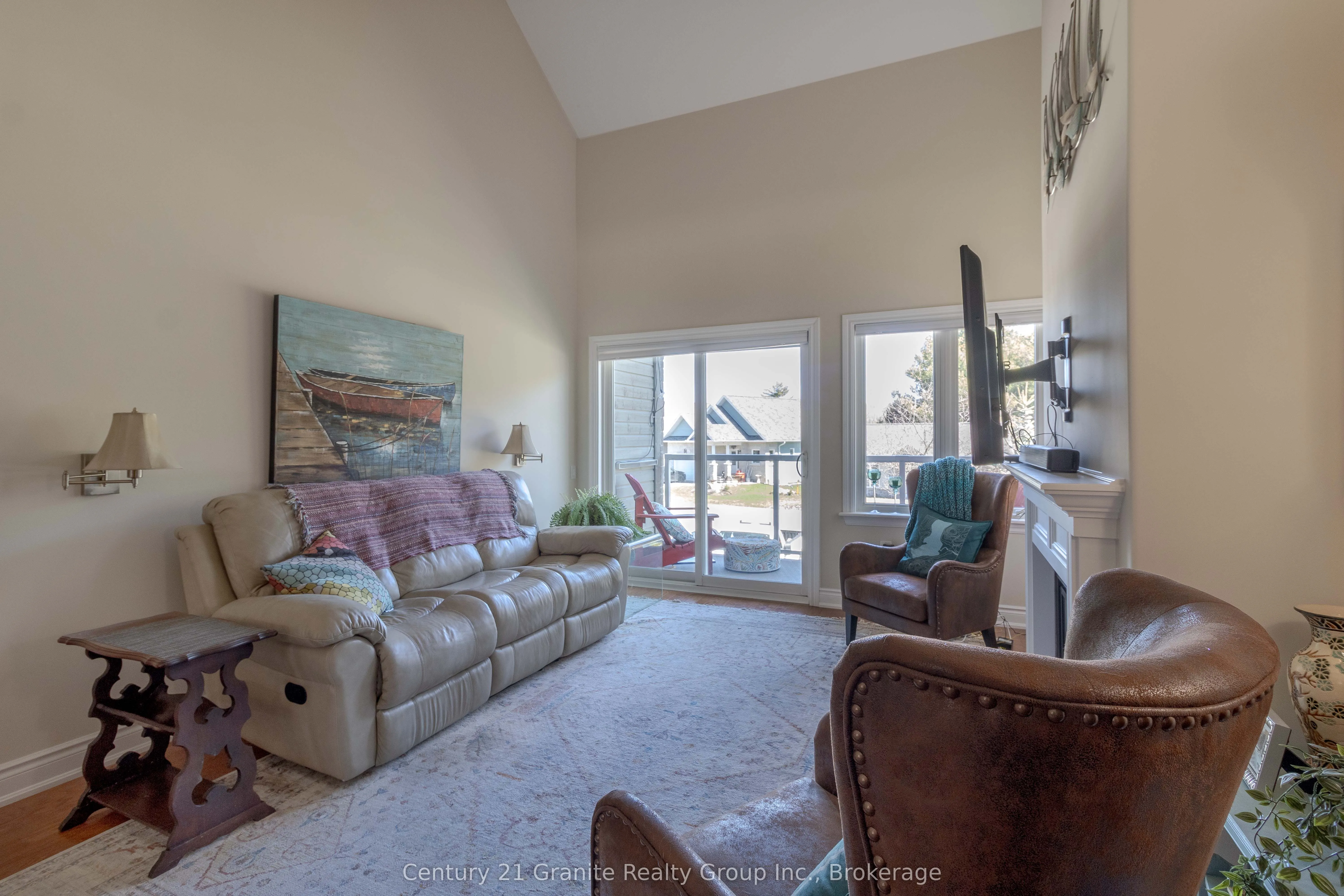 44 Webb Circle, #8