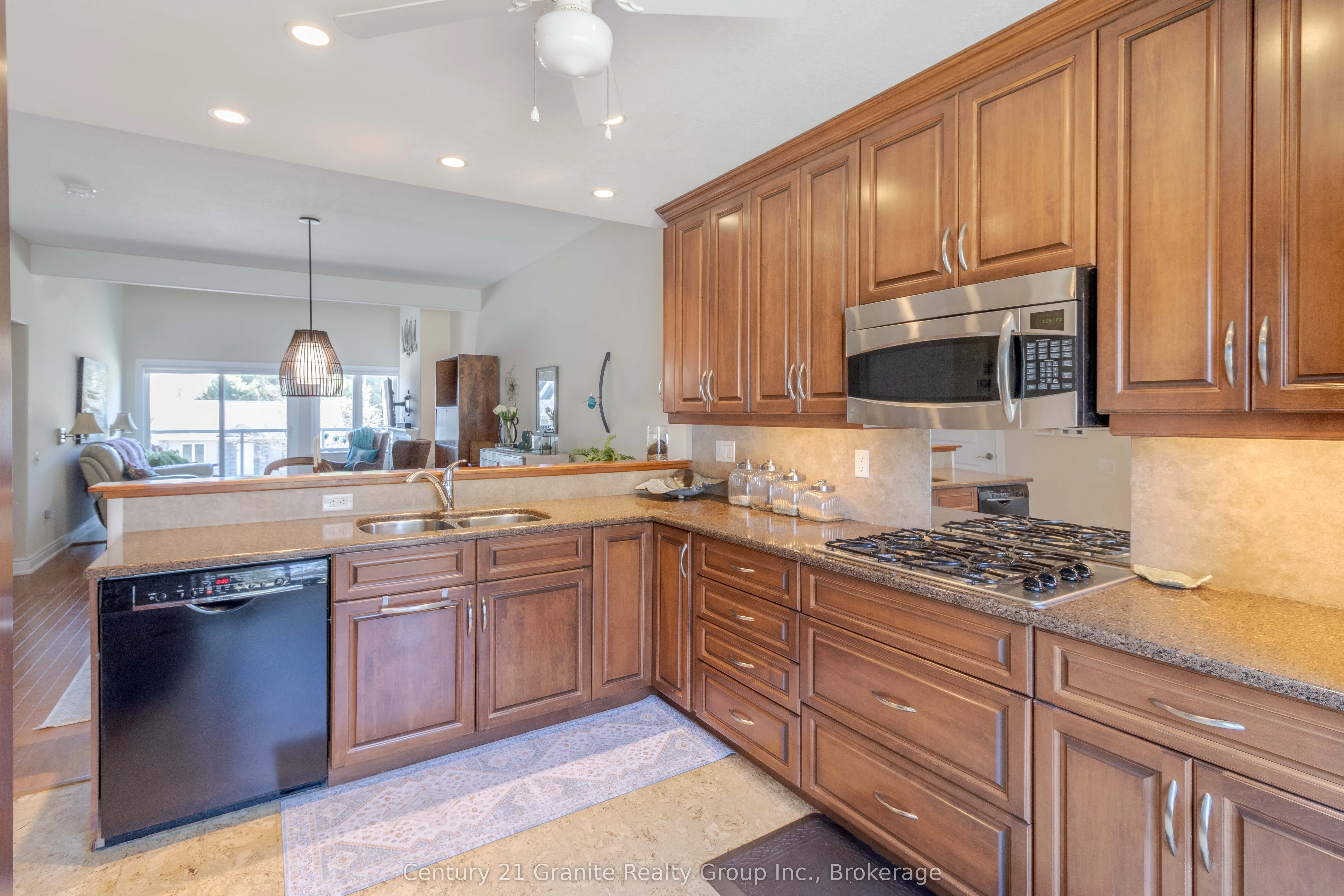 44 Webb Circle, #8
