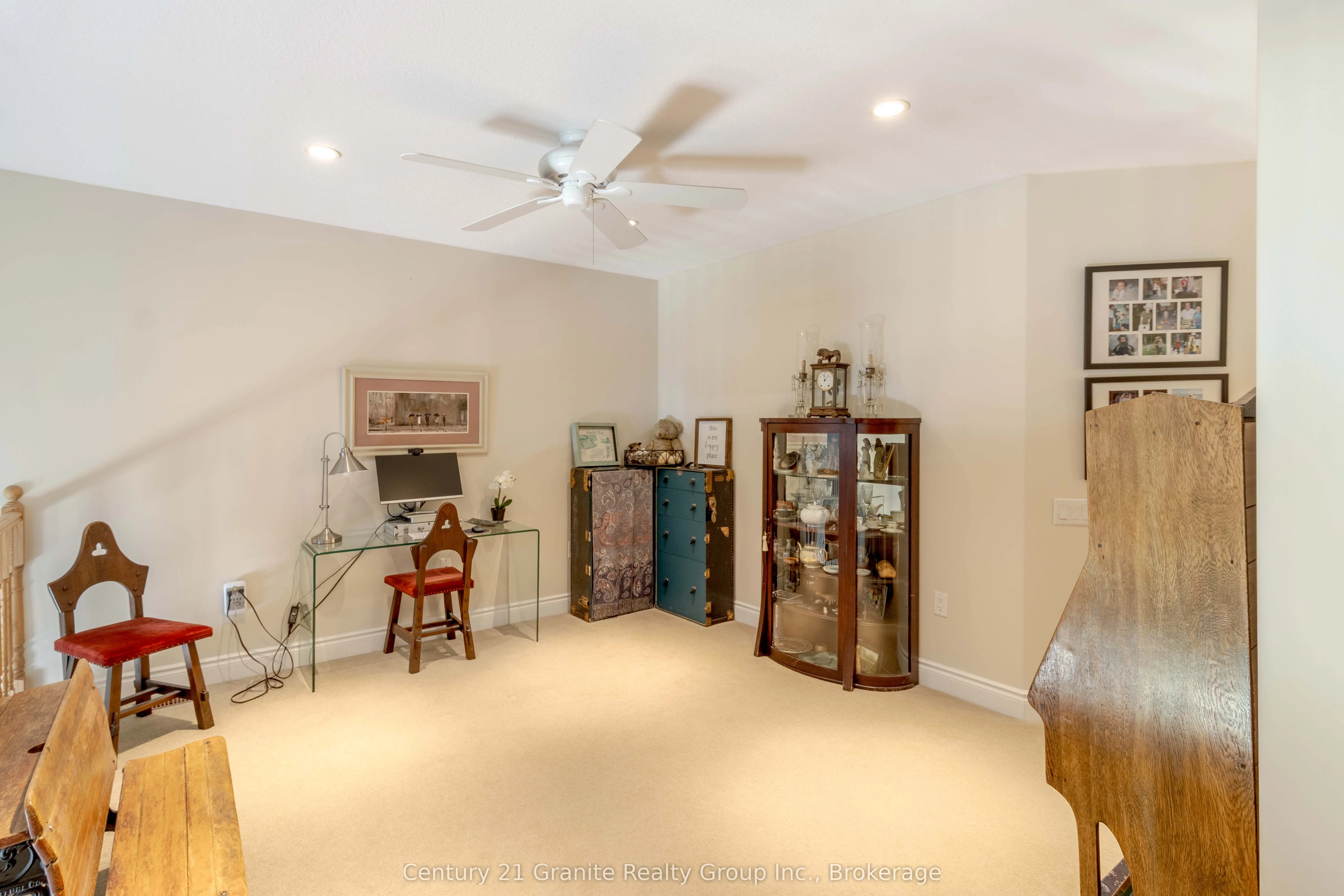 44 Webb Circle, #8