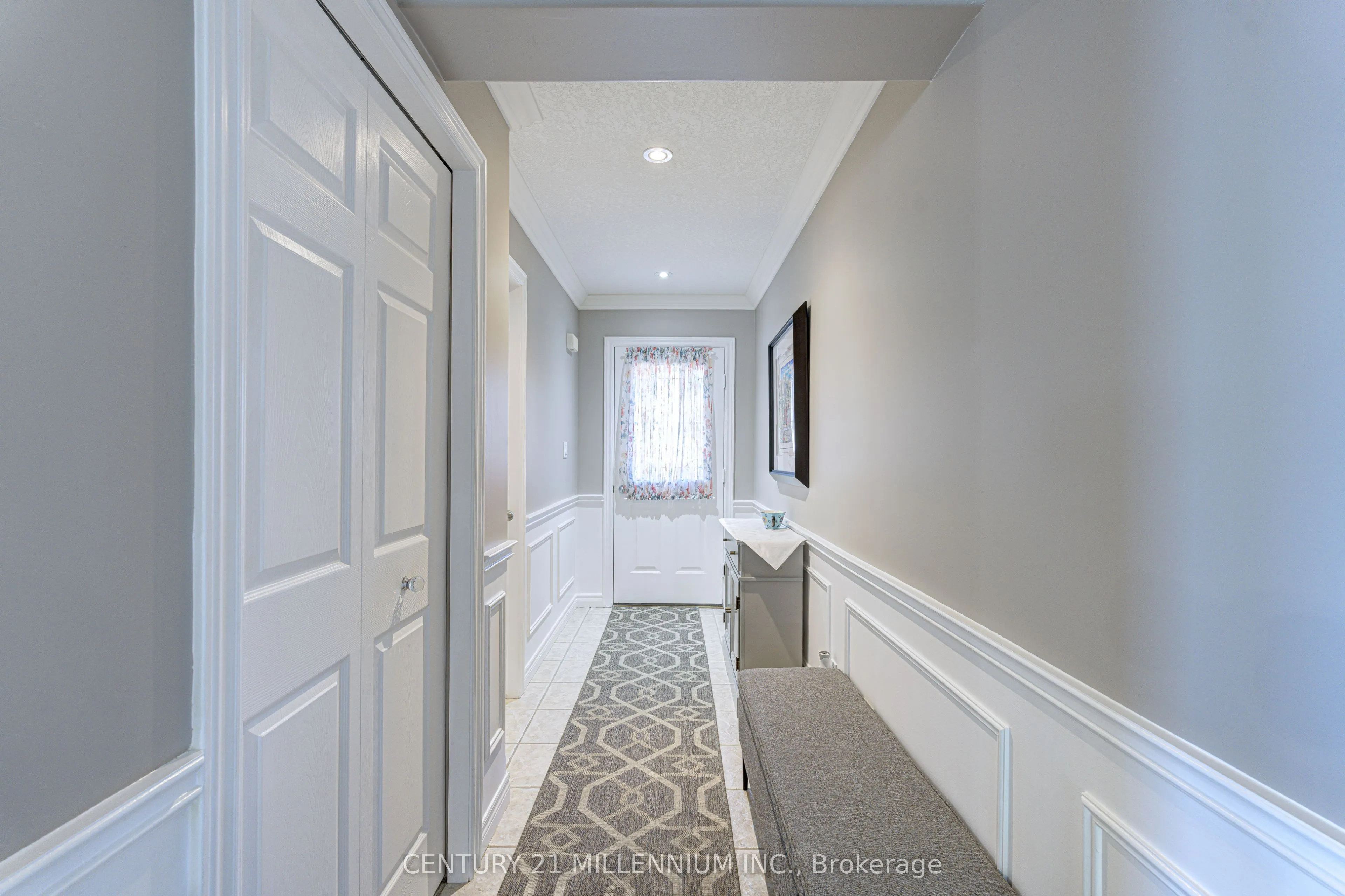 385 Park Road N, #21