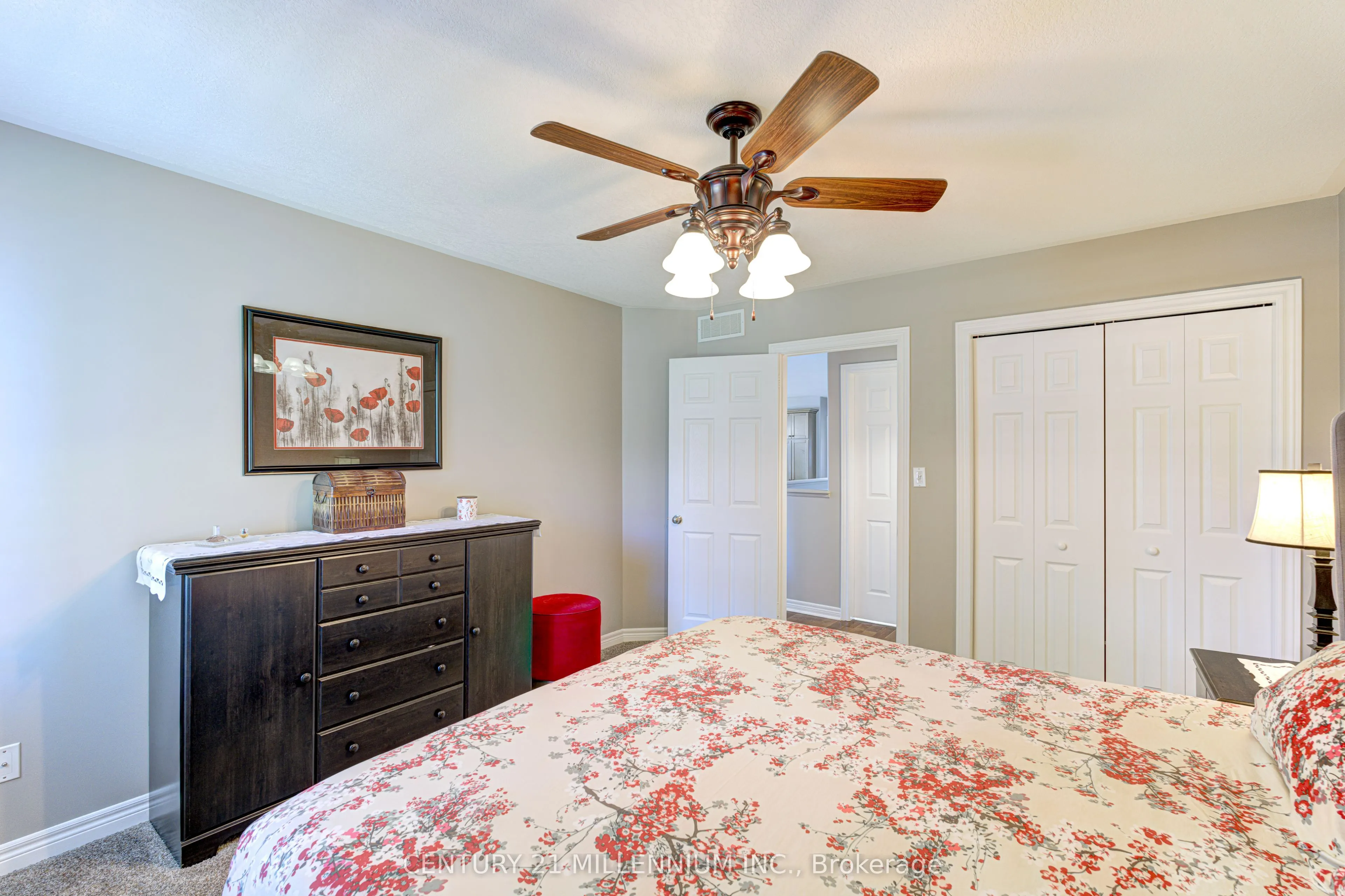385 Park Road N, #21
