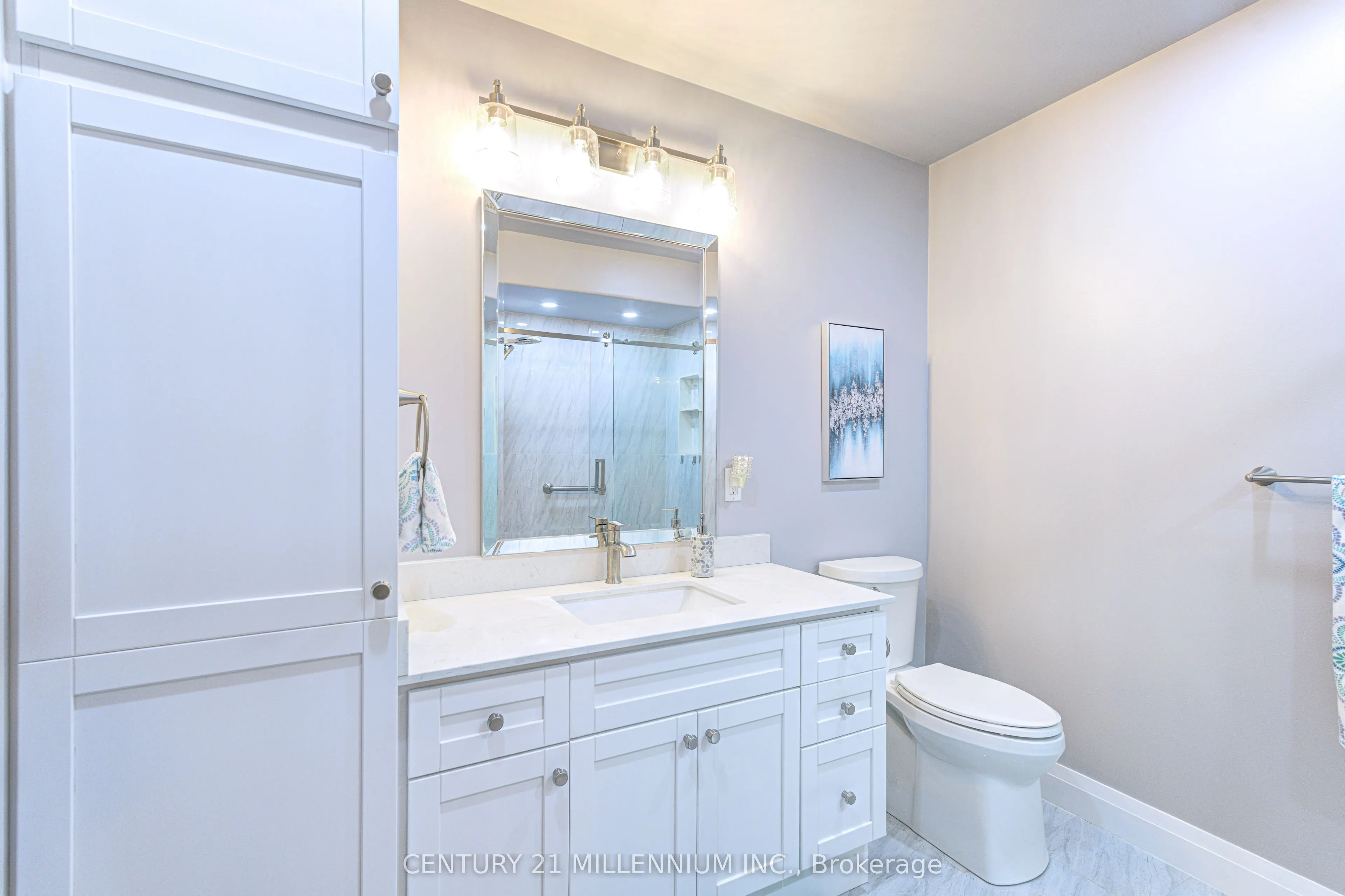 385 Park Road N, #21