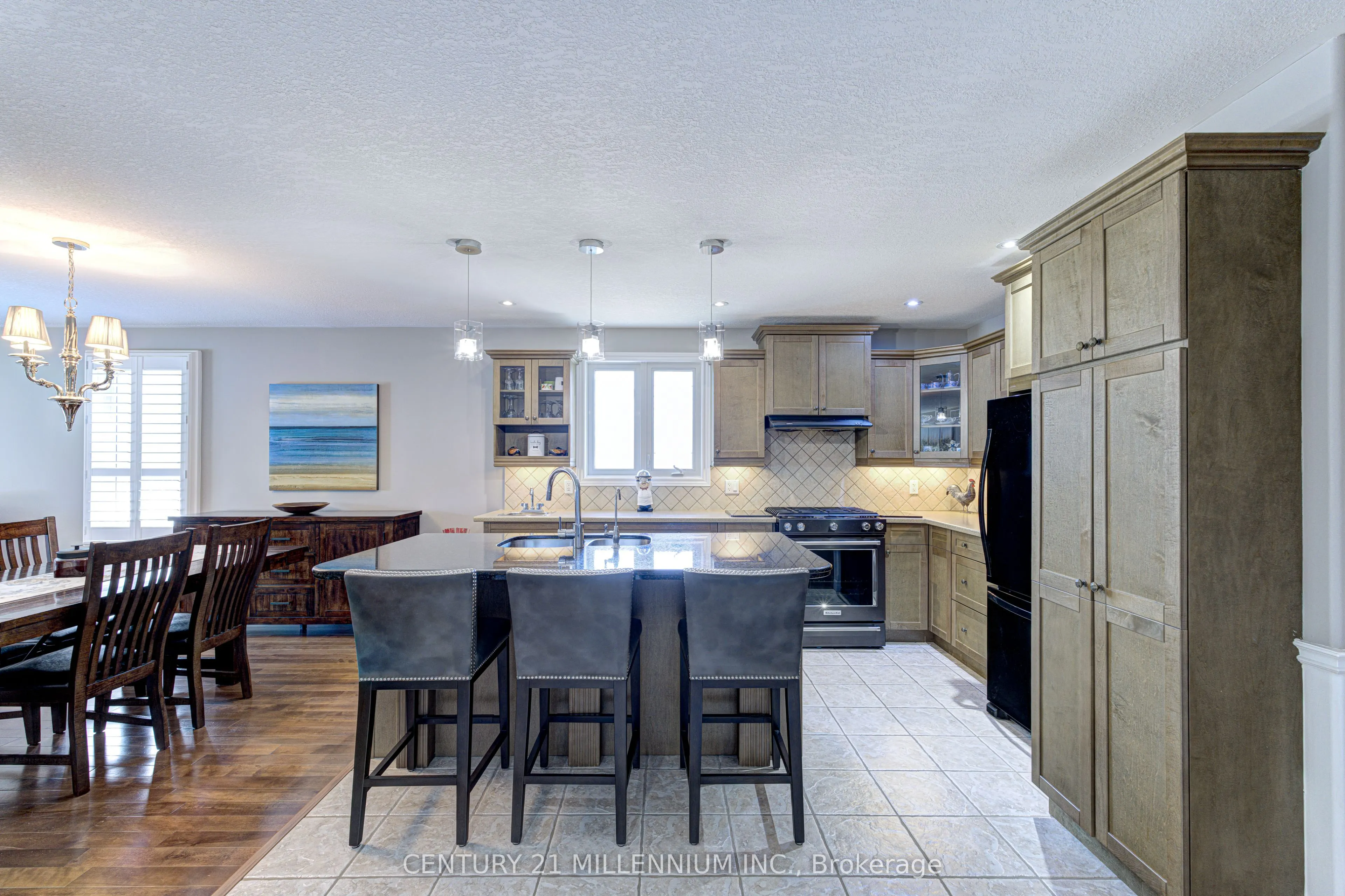 385 Park Road N, #21