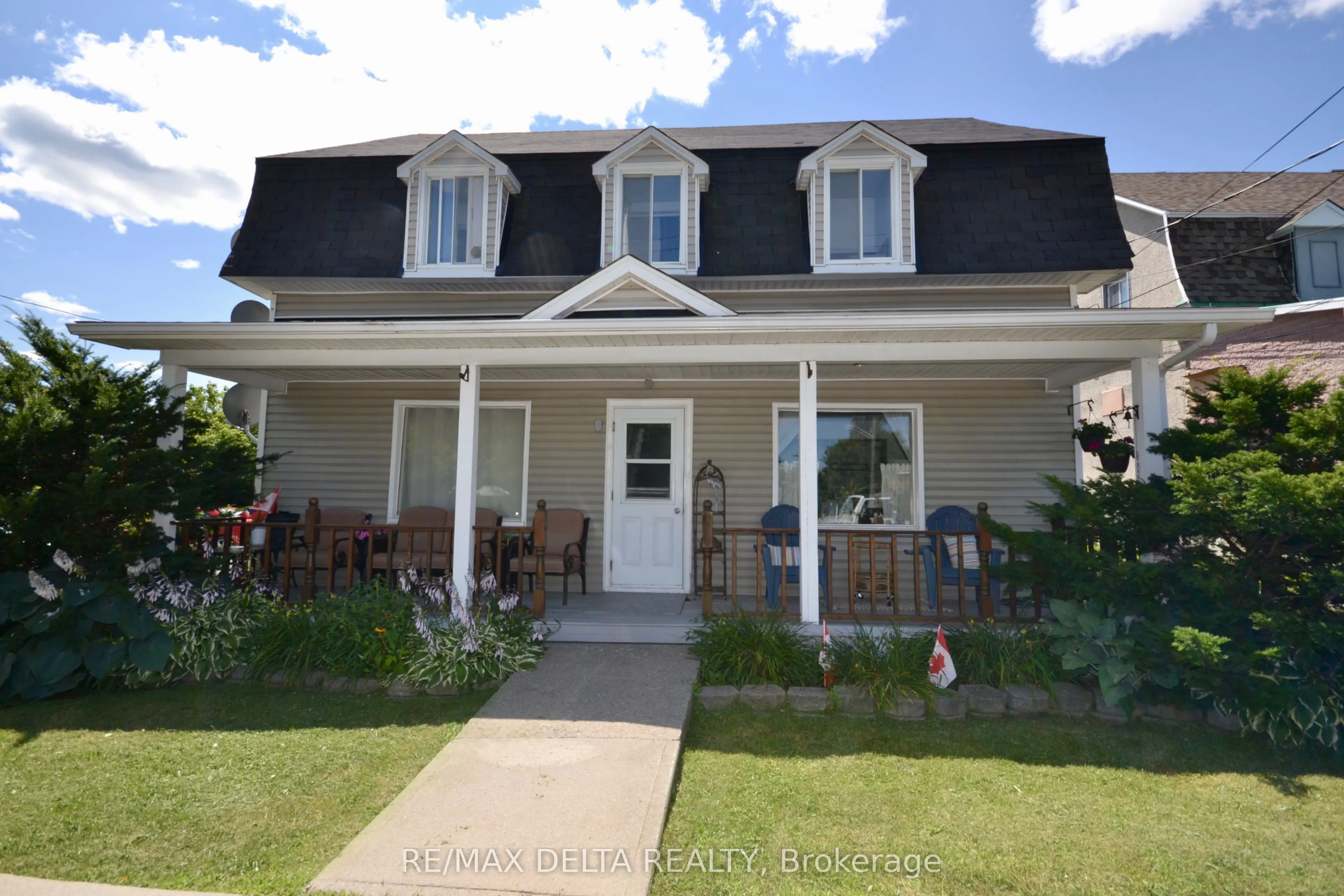 3766 Champlain Street