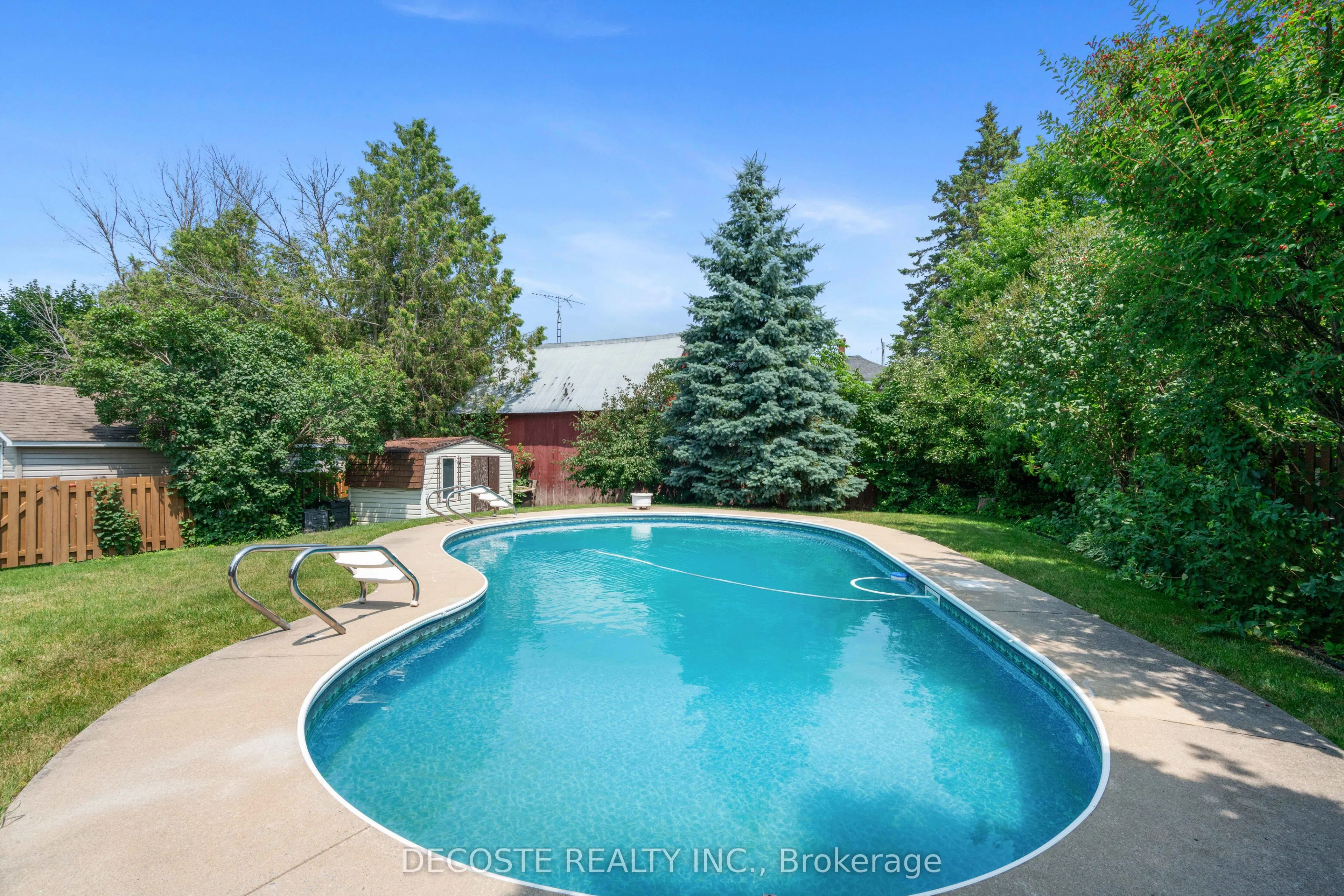 205 Dominion Street N