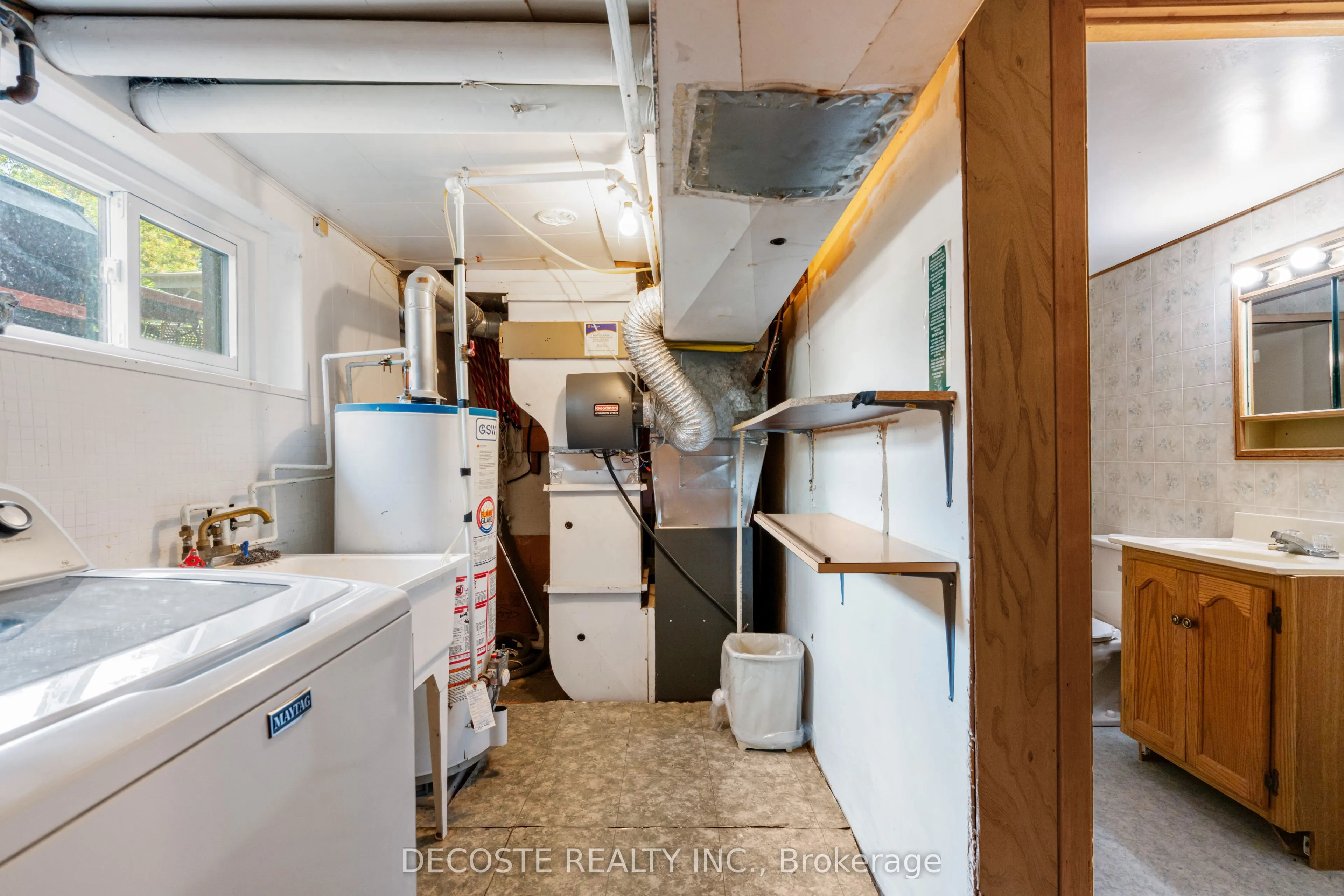 205 Dominion Street N