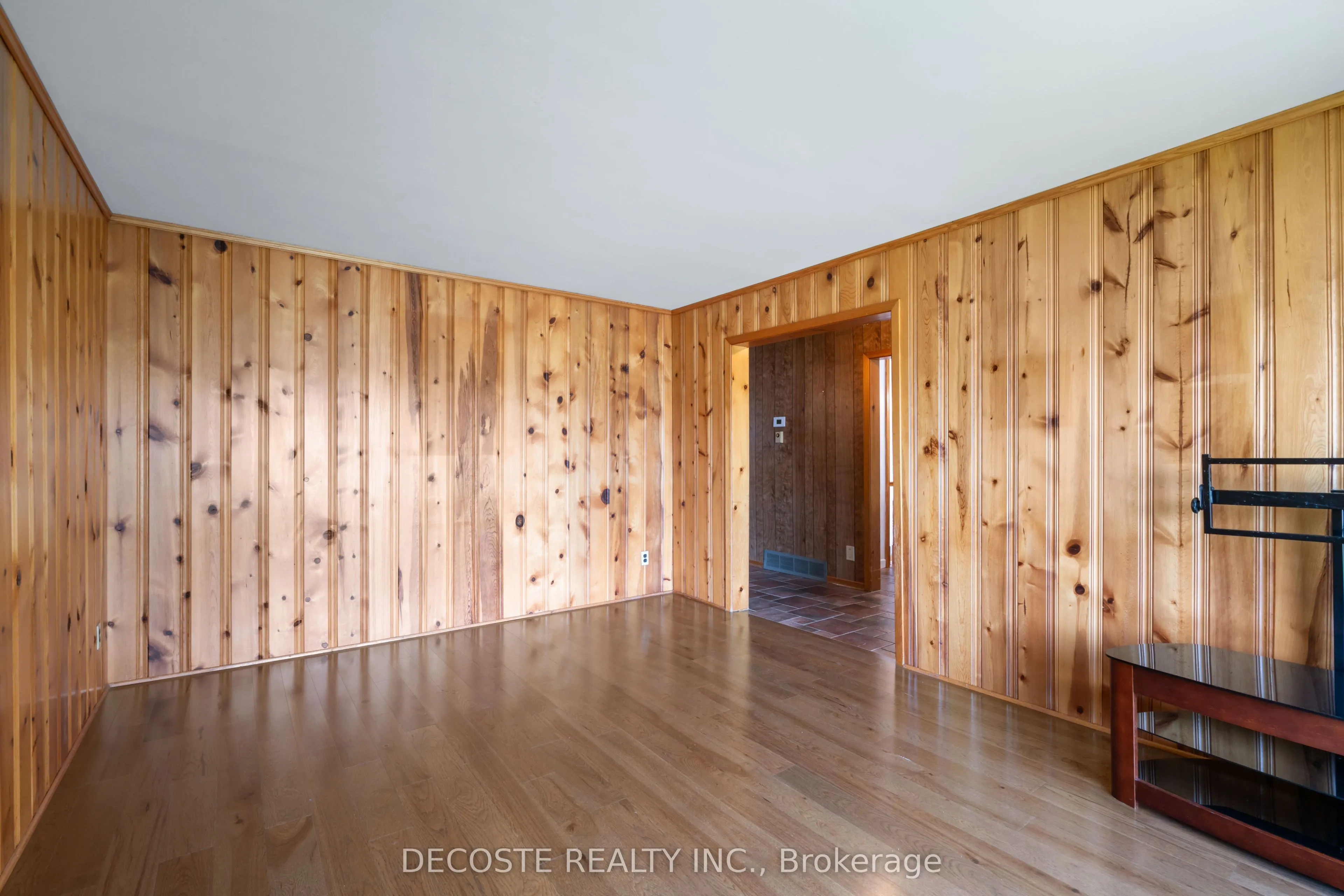 205 Dominion Street N