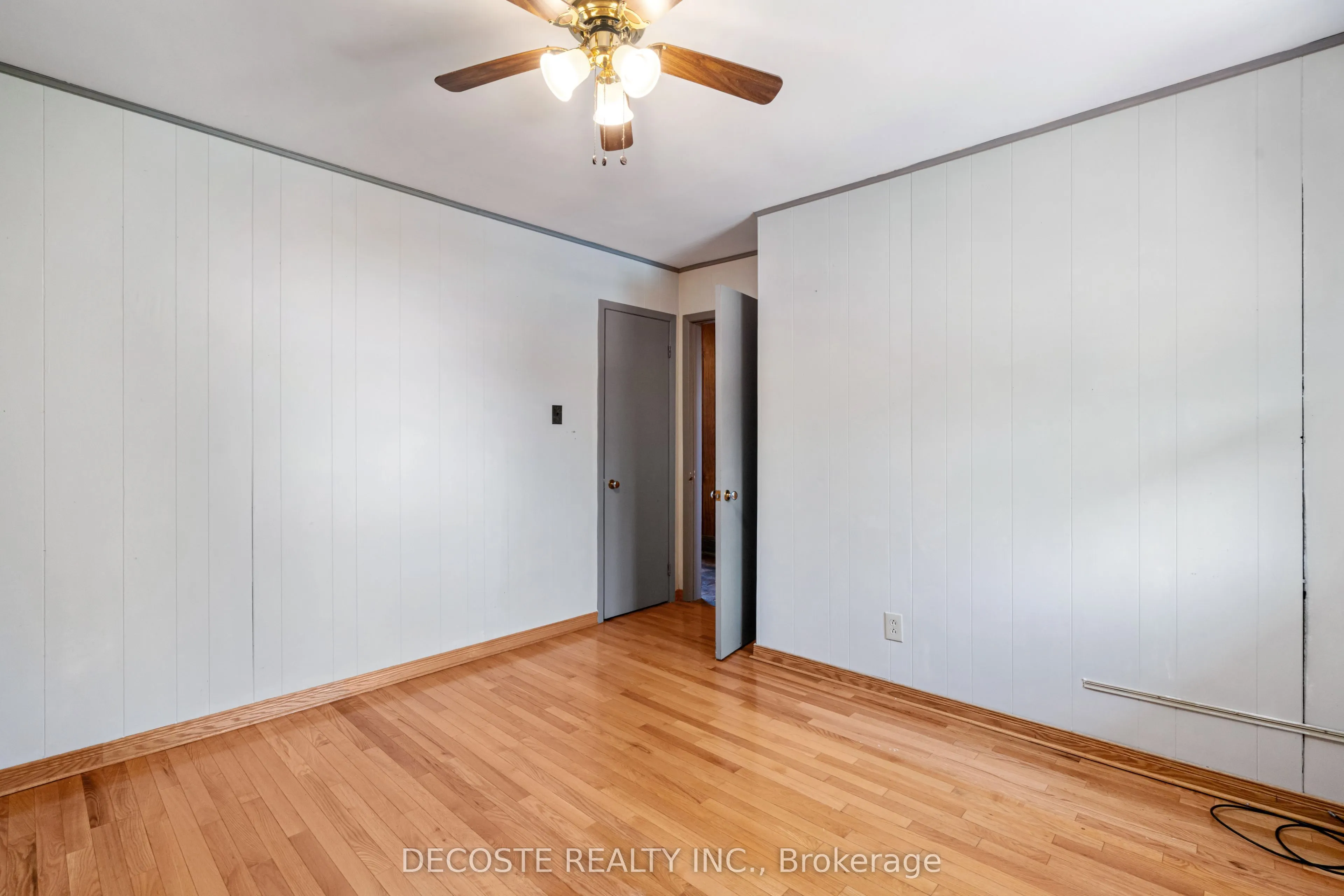 205 Dominion Street N