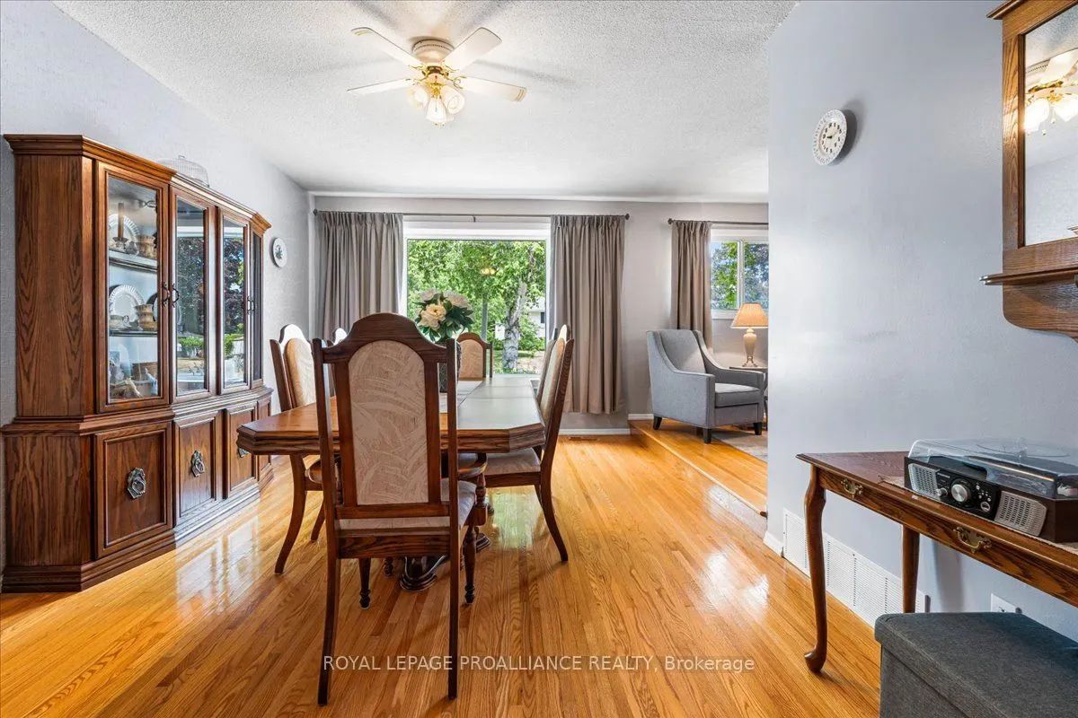 21 Coulter Crescent