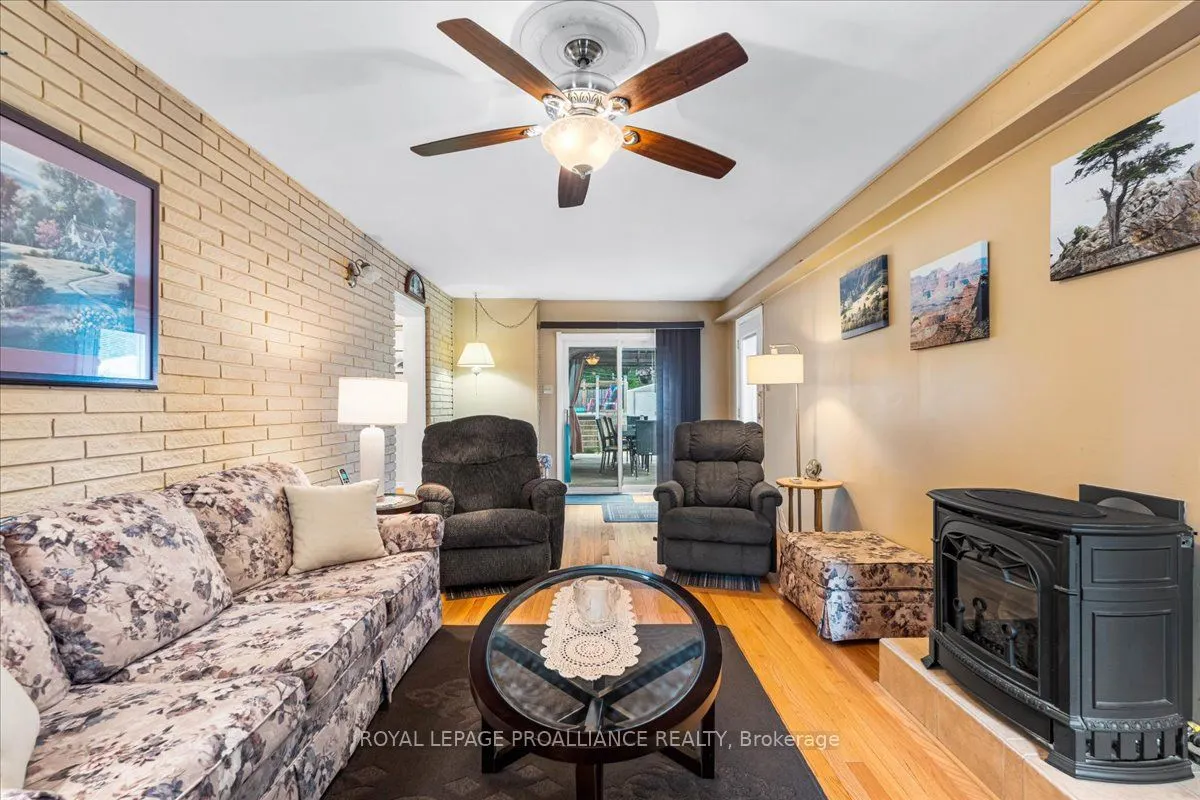 21 Coulter Crescent
