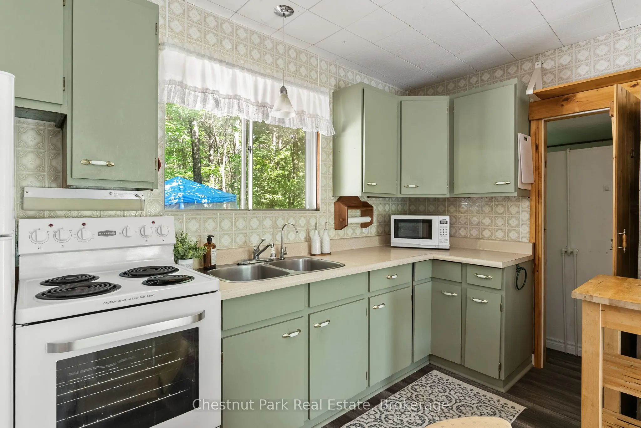 1185 North Kahshe Lake Road, #2