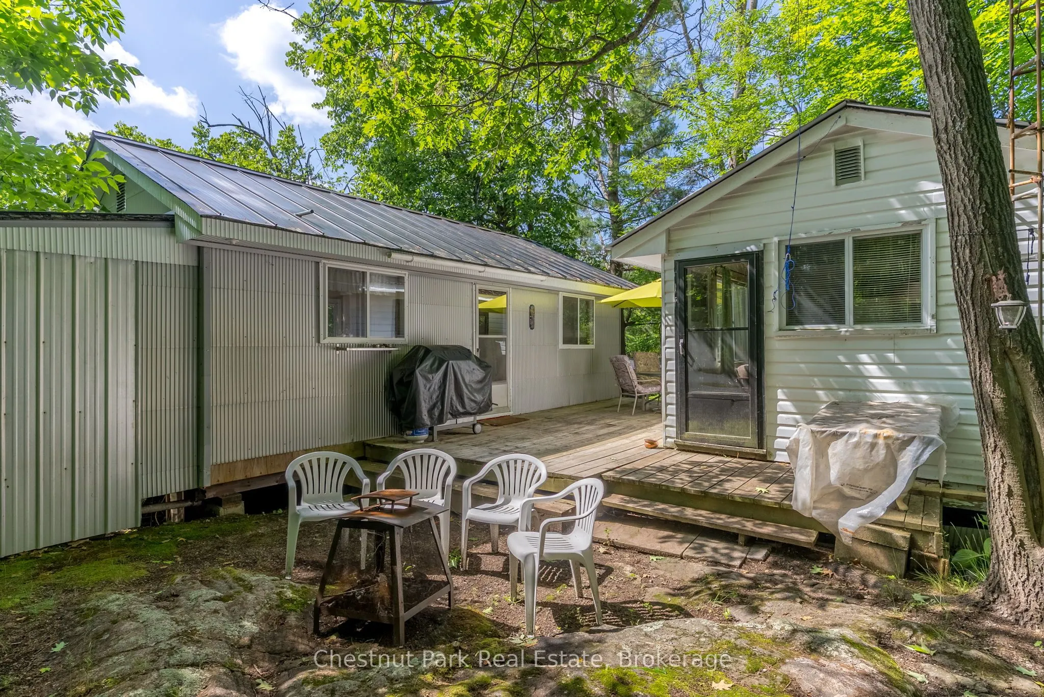 1185 North Kahshe Lake Road, #2
