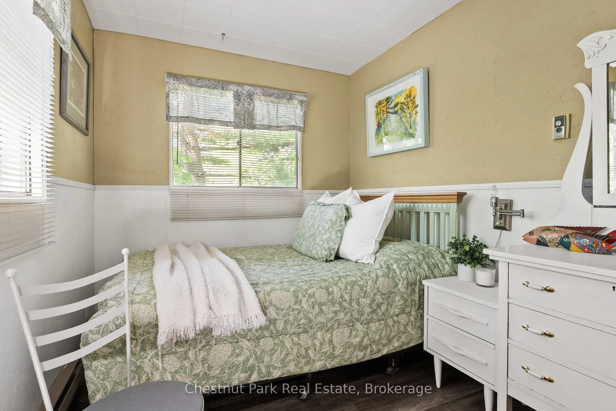1185 North Kahshe Lake Road, #2