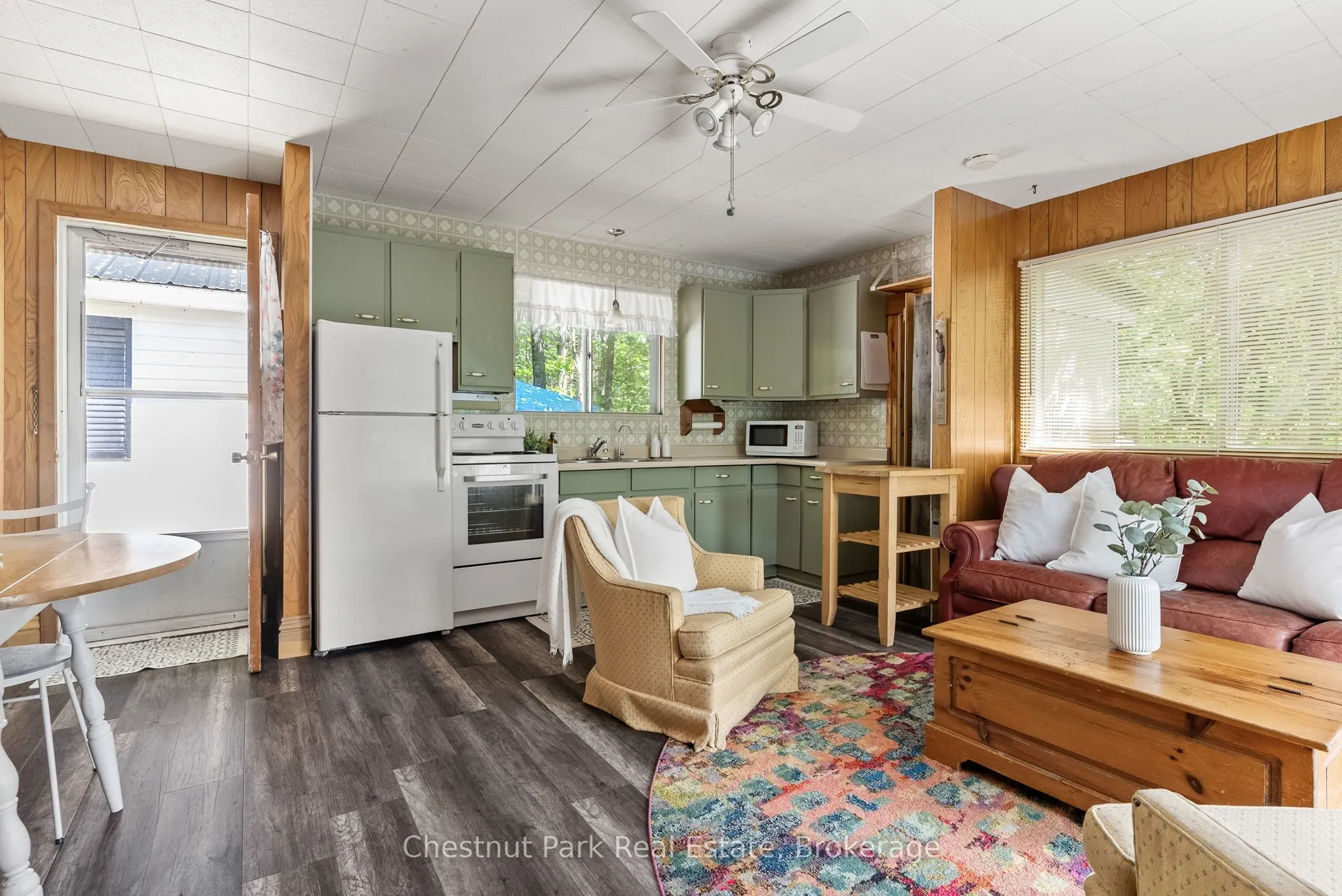 1185 North Kahshe Lake Road, #2