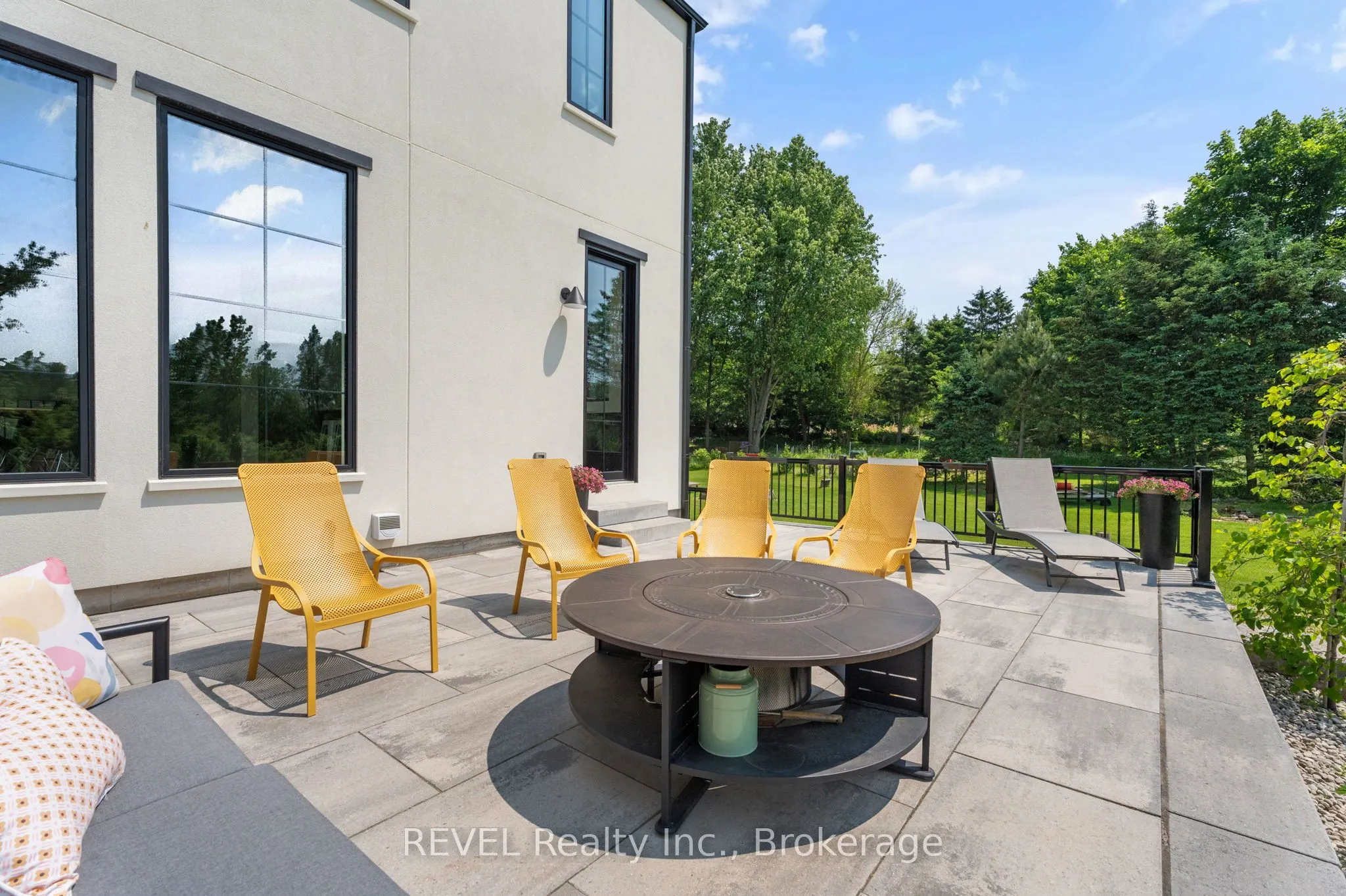 368 Canboro Road