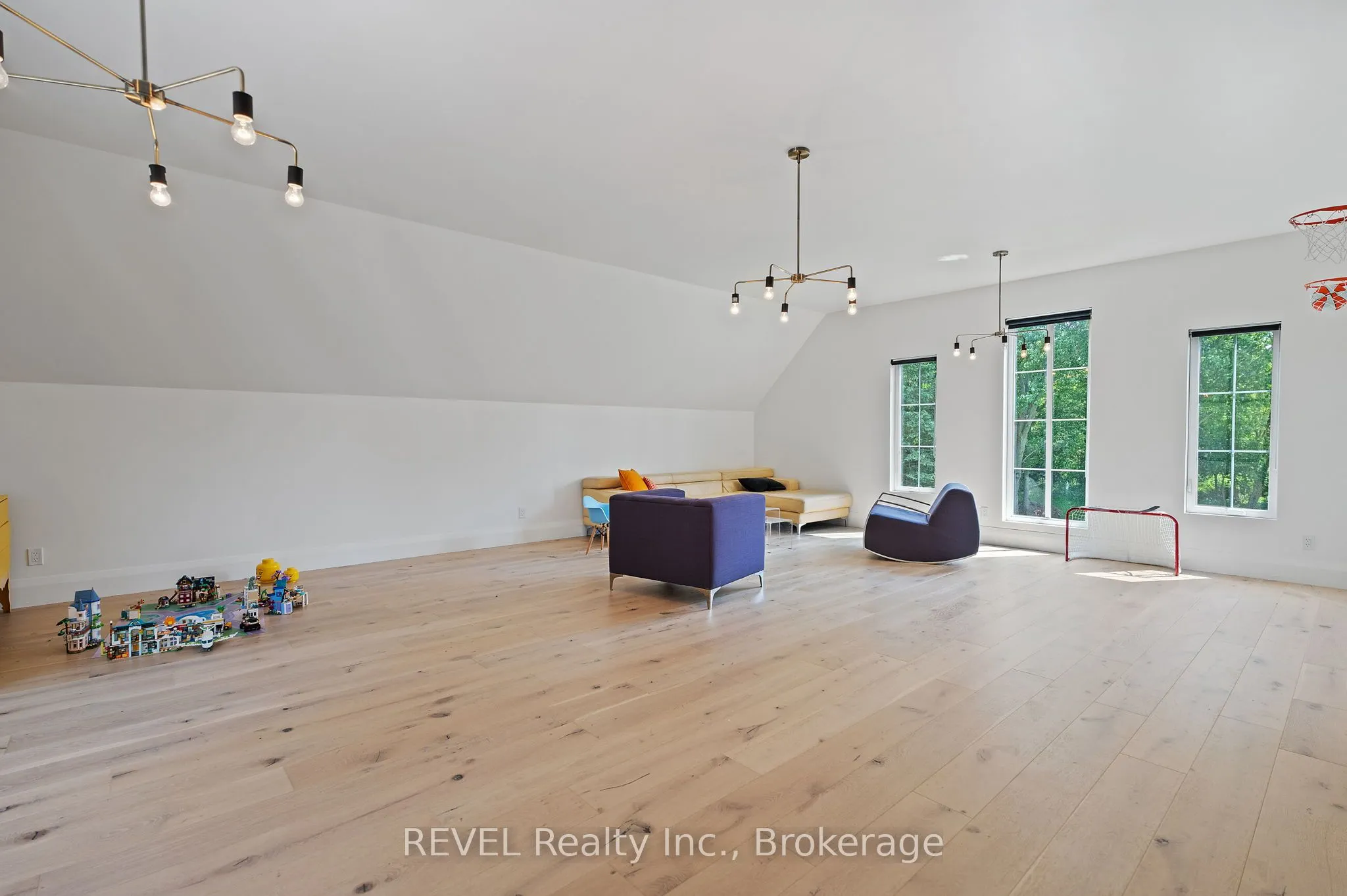 368 Canboro Road