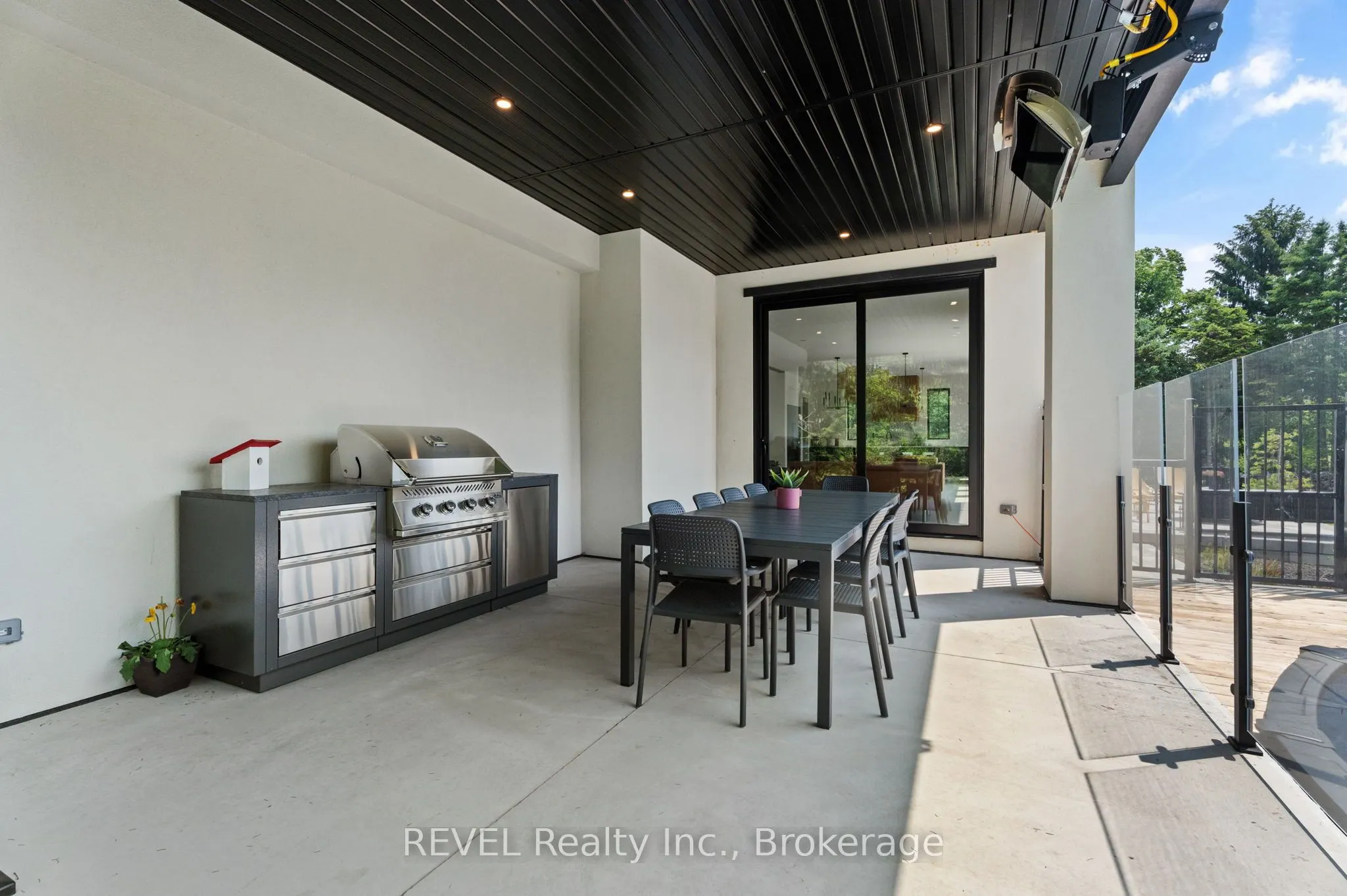 368 Canboro Road