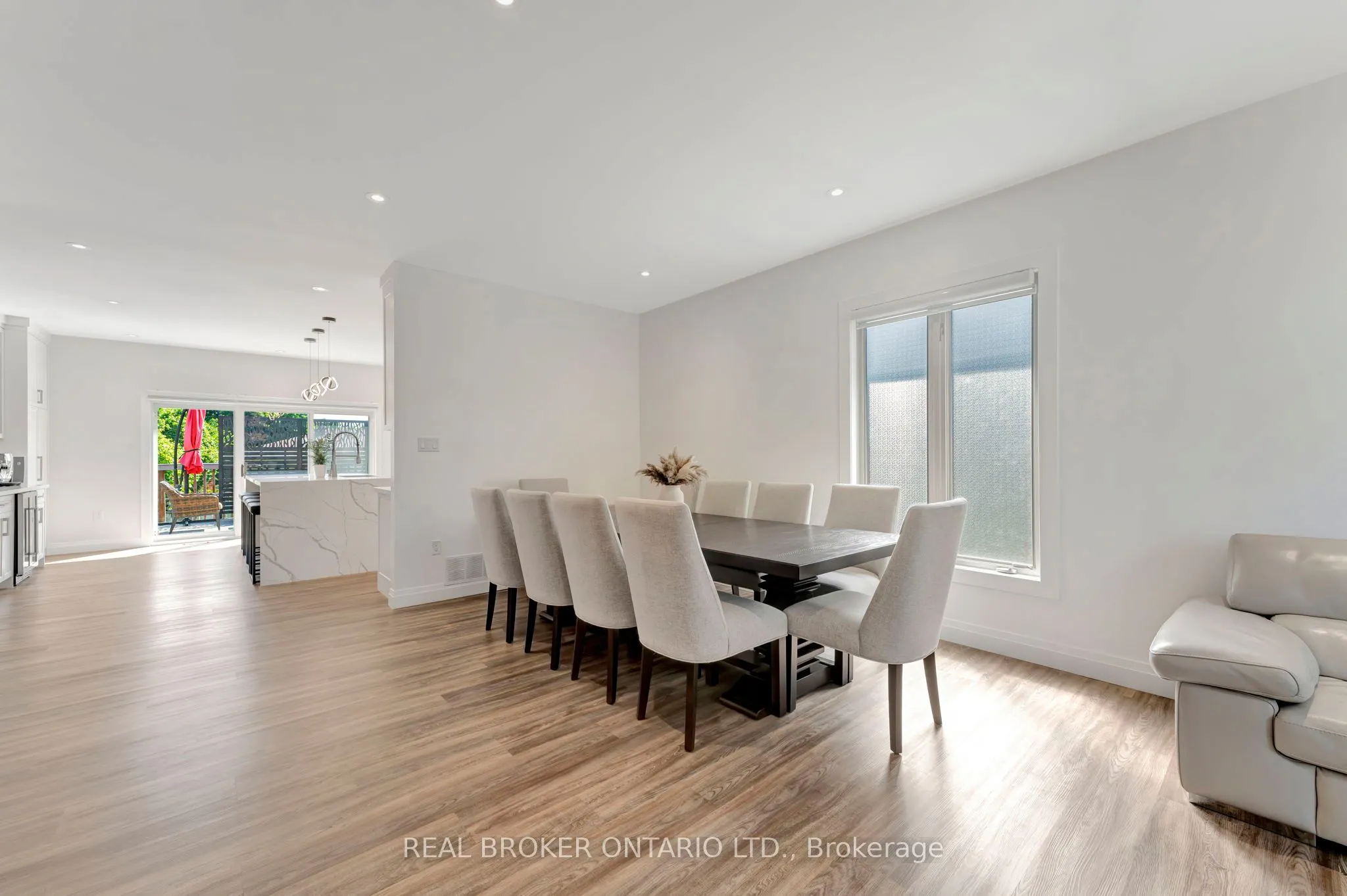 16 Casson Lane