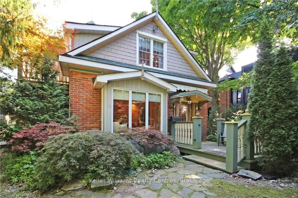220 MARSH Street